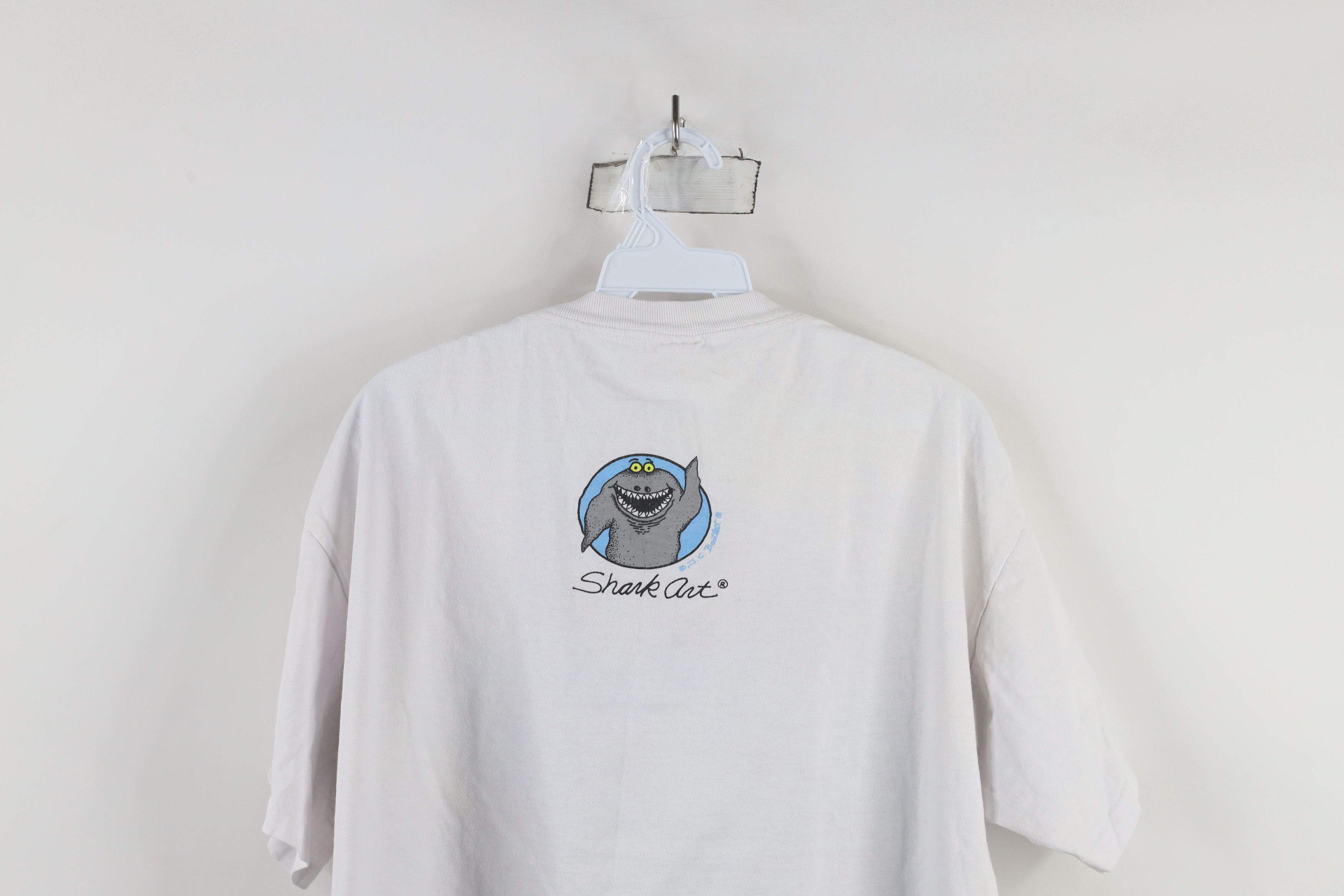 Vintage Vintage 90s Streetwear Funny Comic Shark Fishing T-Shirt USA Size US XL / EU 56 / 4 - 15 Thumbnail