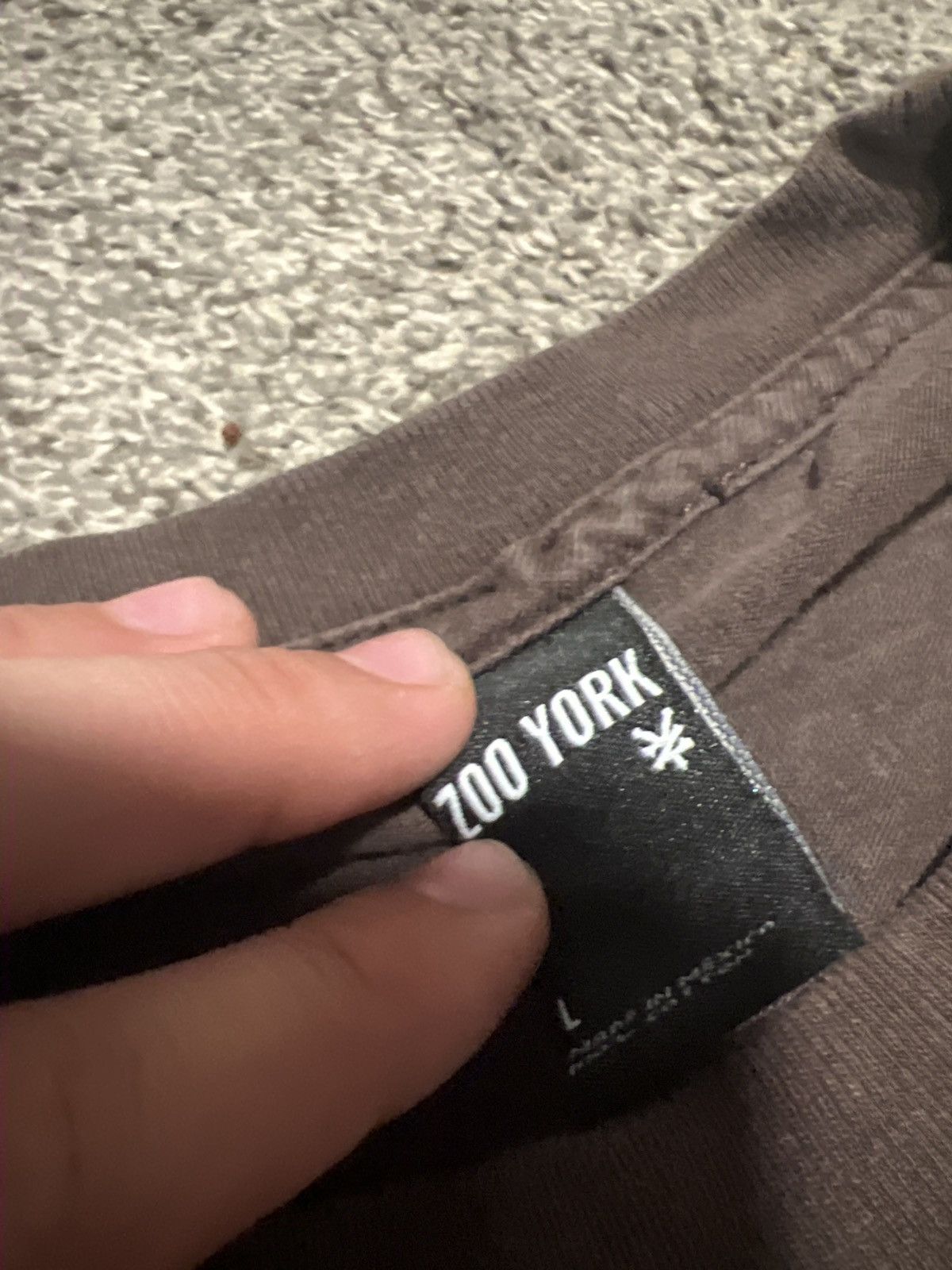 Vintage × Zoo York Vintage Y2K Zoo York T Shirt Size L Size US L / EU 52-54 / 3 - 5 Thumbnail