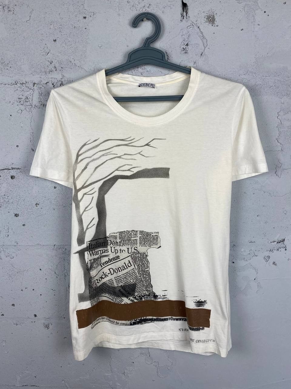 Iceberg × Vintage Galliano Style Gazette Printed Iceberg T Shirt Avant Garde Size US M / EU 48-50 / 2 - 1 Thumbnail