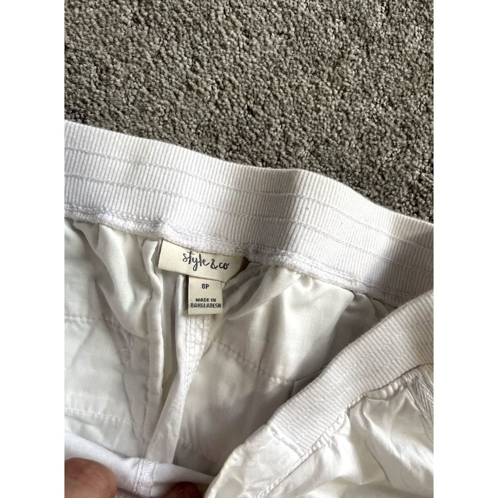 Vintage Style&co. Petite Pull-on Cuffed Ankle Pants Shiitake Ivory 8P Pants Petite 8P Women Womens Y Size 30" / US 8 / IT 44 - 5 Thumbnail