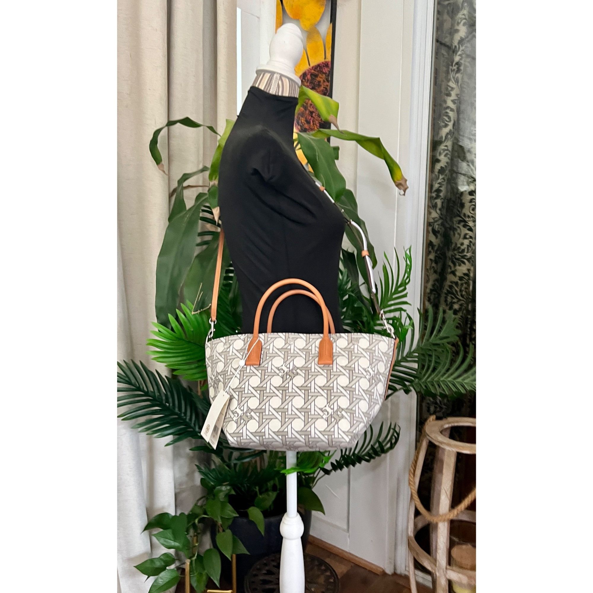 Tory Burch NWT! Tory Burch Nylon Basket Weave Handbag Size ONE SIZE - 11 Thumbnail