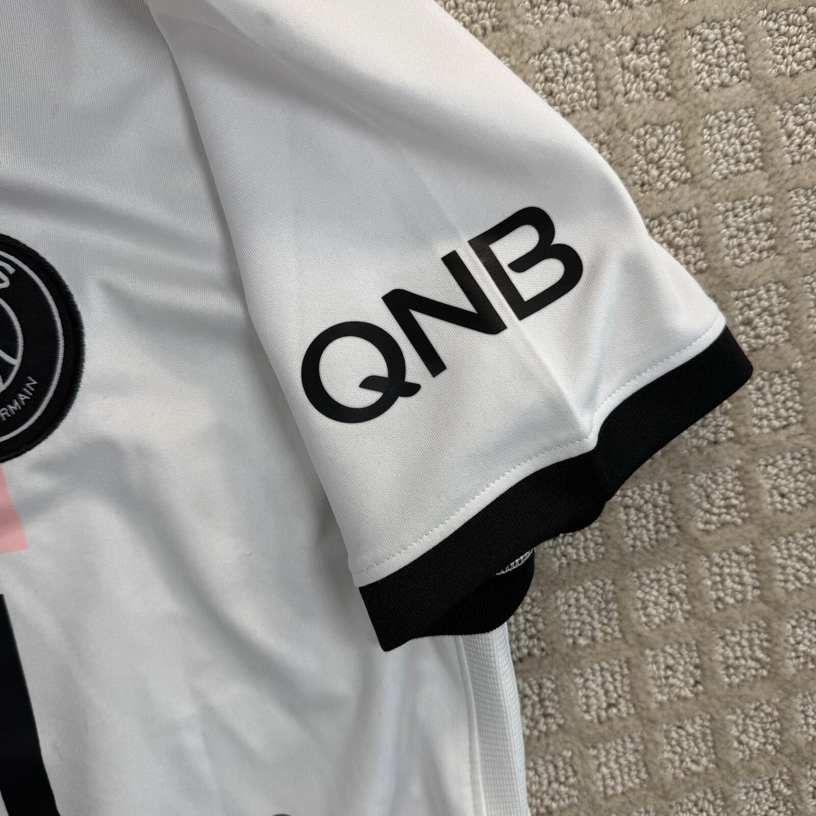 Nike Nike PSG 21/22 Away Messi Jersey Small Size US S / EU 44-46 / 1 - 3 Thumbnail