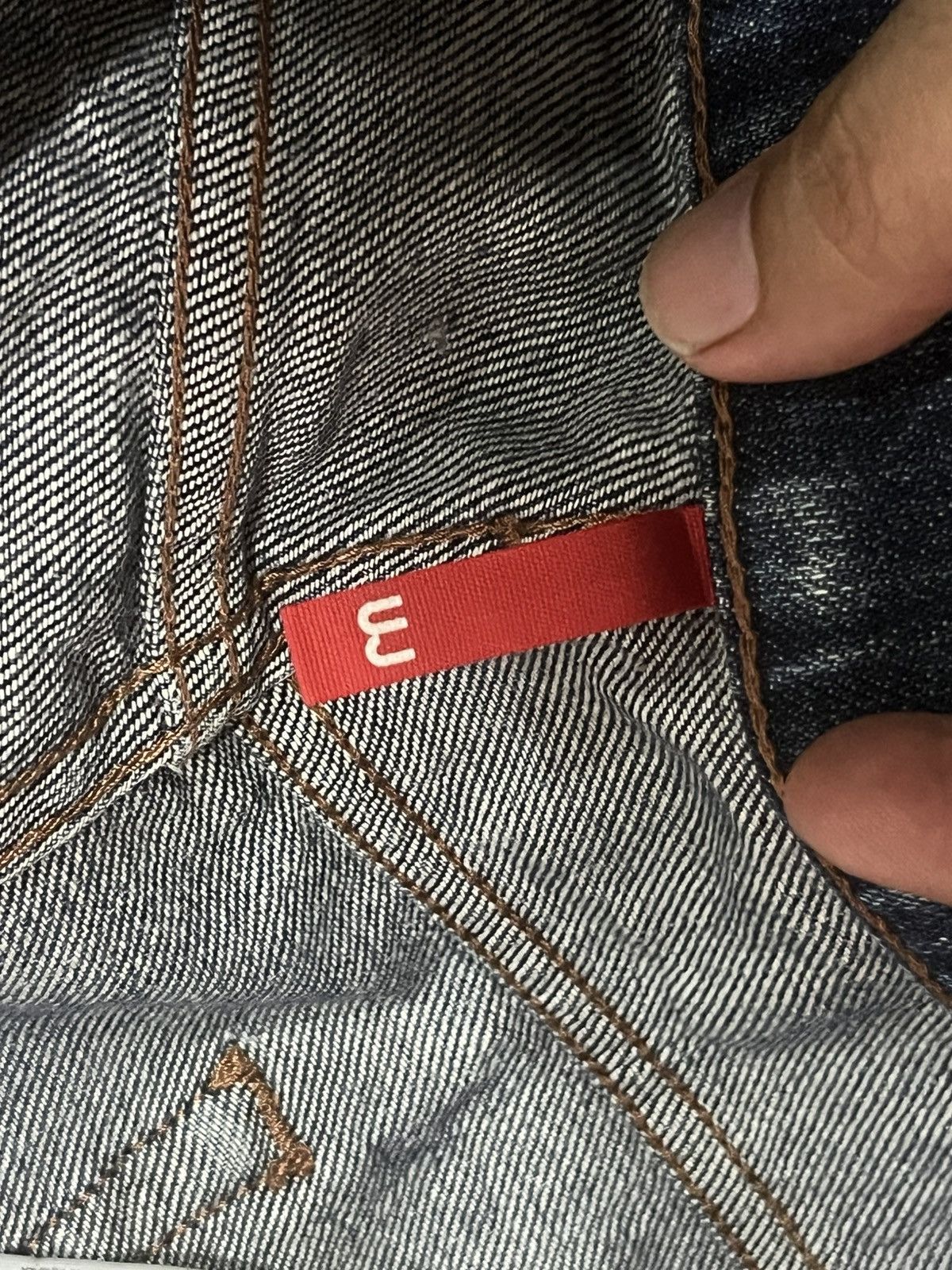 Jun Takahashi ⚡️Vintage⚡️Uniqlo UJ Dark Blue Washed Distressed Frayed Jeans Size US 33 - 19 Thumbnail