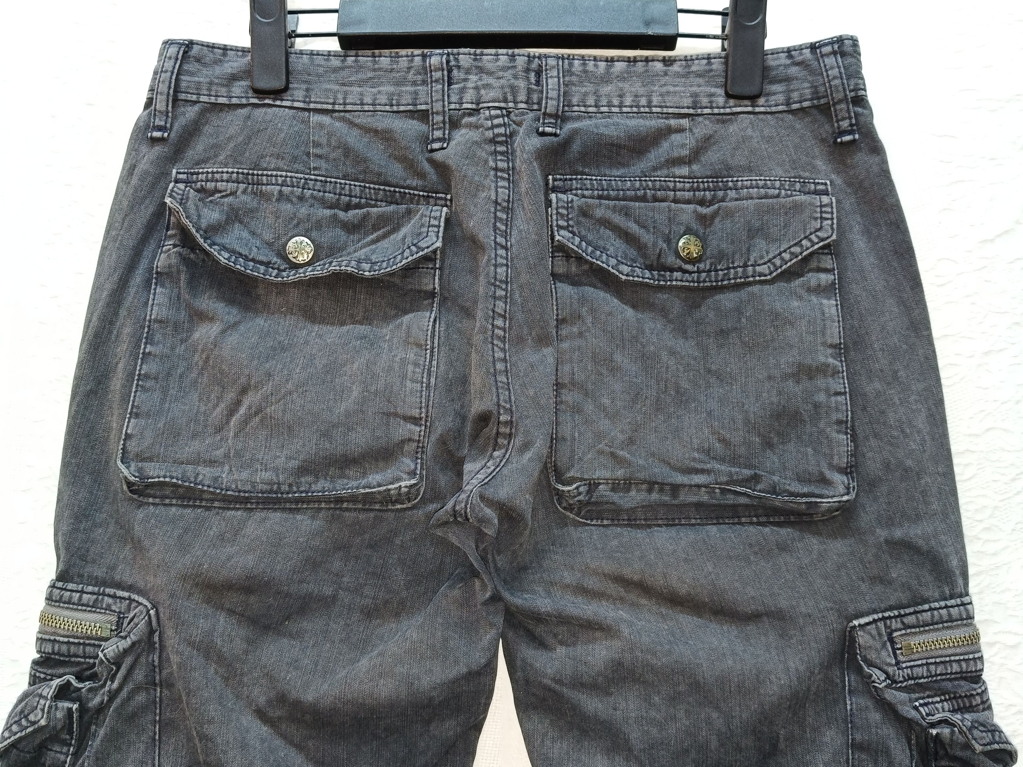 Japanese Brand Surplus 8 pockets faded black slim fit flare cargo pants Size US 32 / EU 48 - 7 Thumbnail