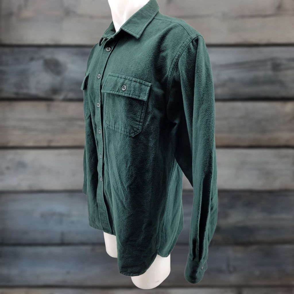Vintage VINTAGE? No. (But follow structure) LL BEAN CHAMOIS Fleece Button Down Long Sleeve Shirt Jacket Men XL Regular Size US XL / EU 56 / 4 - 1 Thumbnail