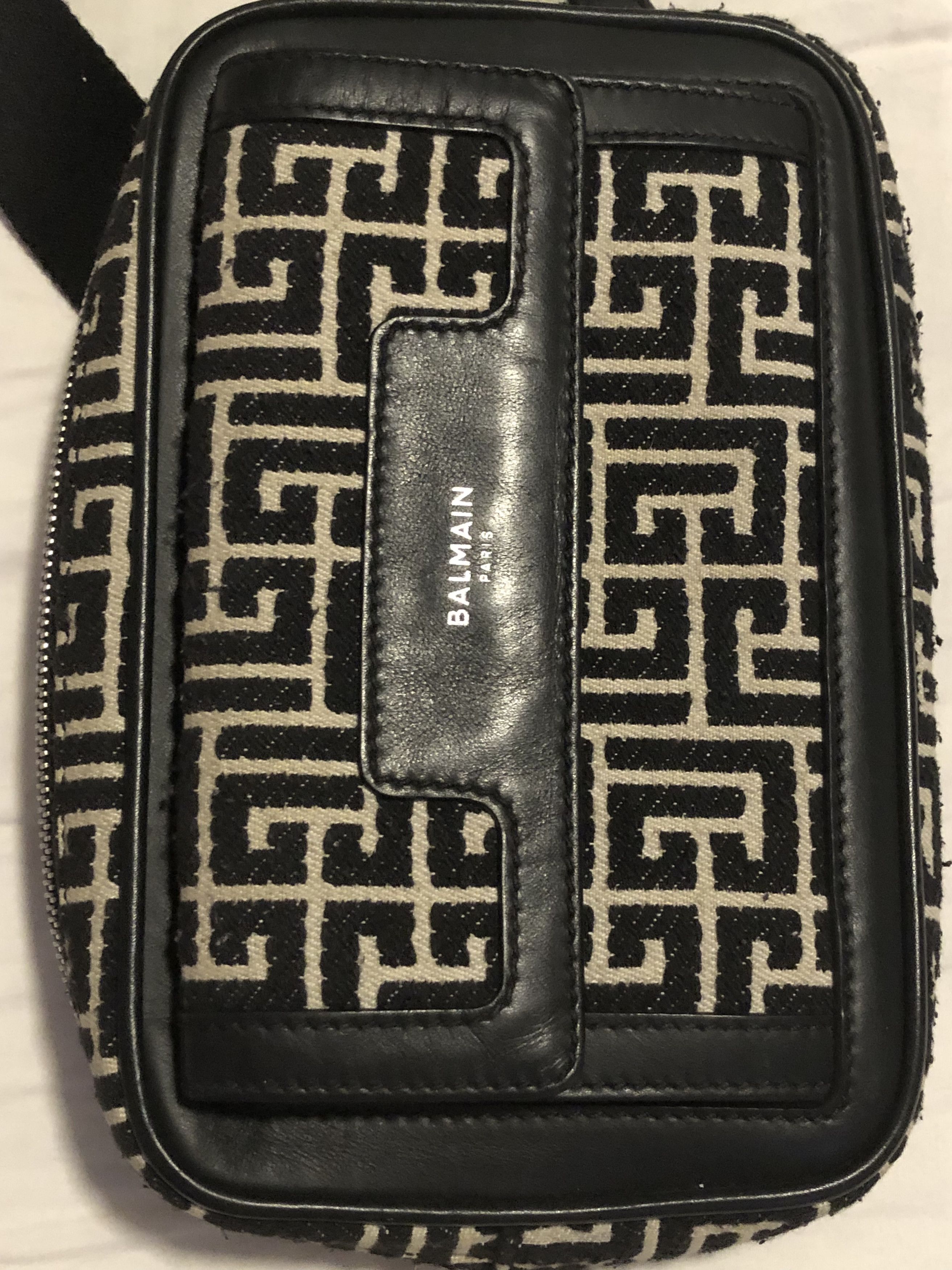 Balmain Balmian Monogram Belt Bag Size ONE SIZE - 1 Thumbnail