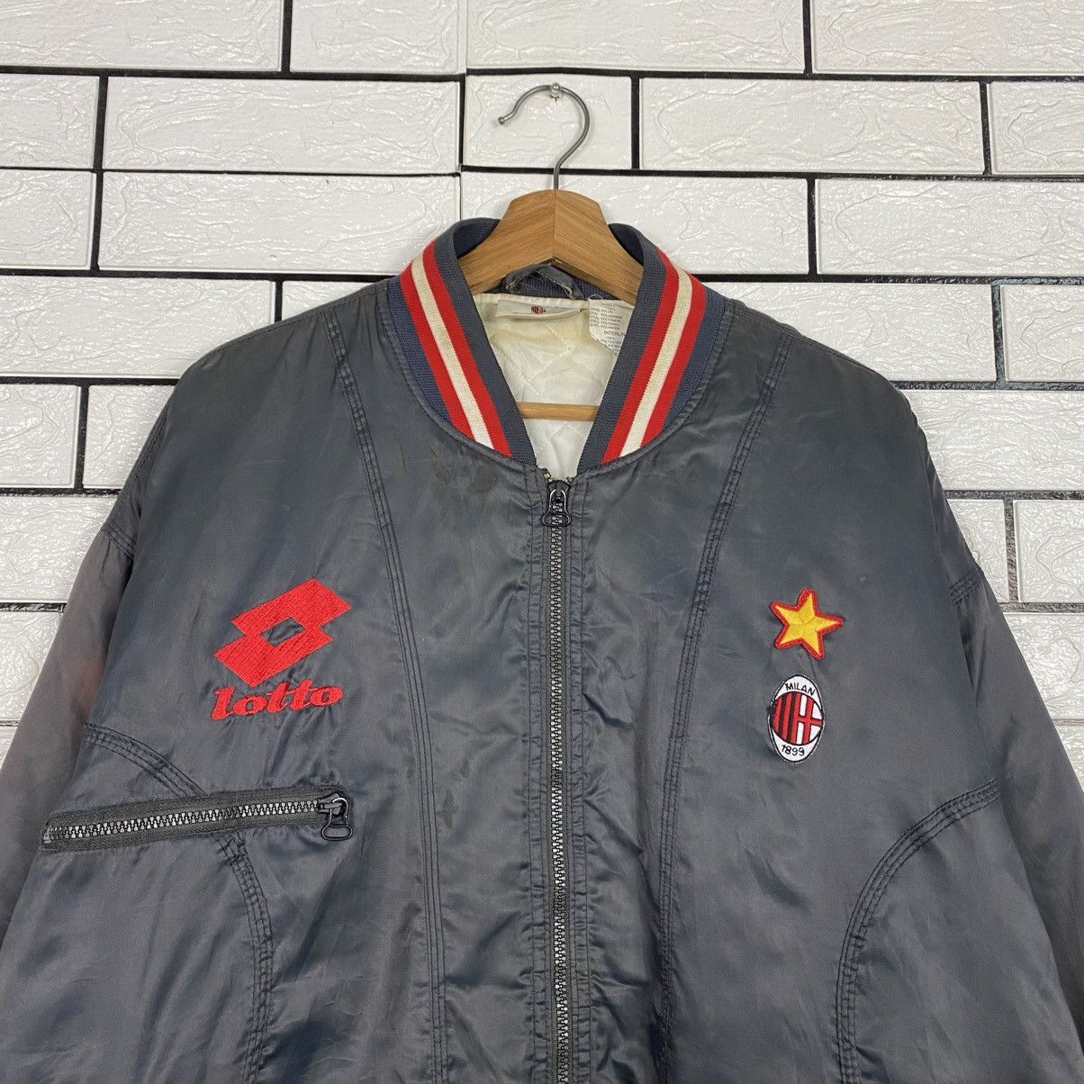 Lotto Sport 🔥SUN FADED STYLE VINTAE SATIN BOMBER JACKET LOTTO AC MILAN Size US L / EU 52-54 / 3 - 3 Thumbnail