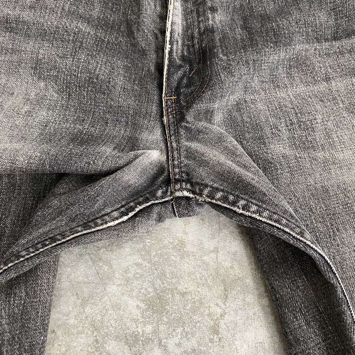 Levi's VTG 2003 Levi’s 505 Faded Grey Denim Jeans Size US 32 / EU 48 - 12 Thumbnail