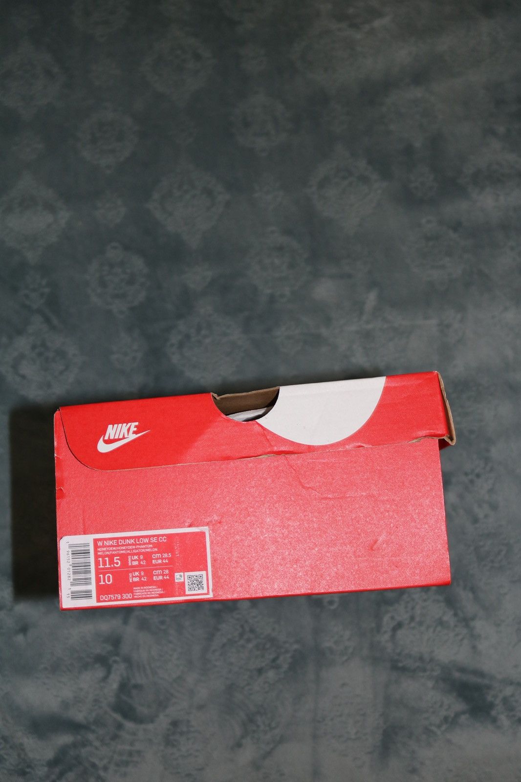 Nike W Nike Dunk Low SE CC Size US 11.5 / IT 41.5 - 7 Thumbnail
