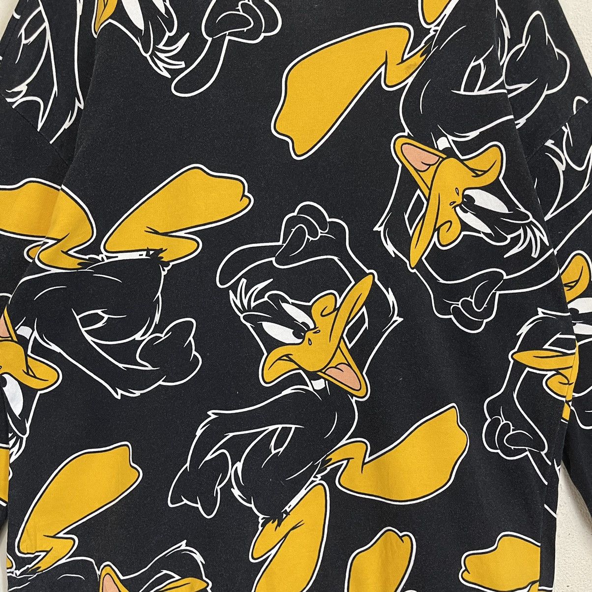 Cartoon Network × Disney × H&M Daffy Duck Looney Tunes Black All Over Print Sweatshirt Size US L / EU 52-54 / 3 - 5 Thumbnail