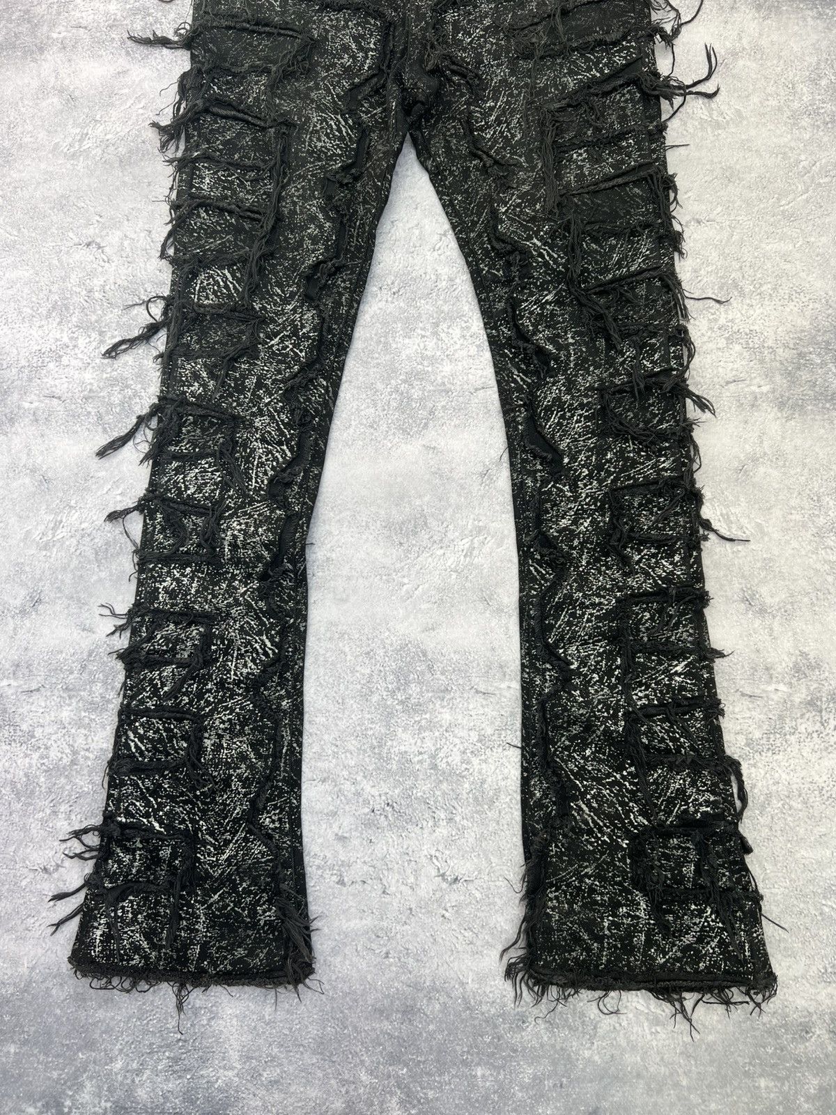 Japanese Brand RARE Archive Drip Cut Jeans / Underground Number Nine Style Size US 32 / EU 48 - 2 Thumbnail