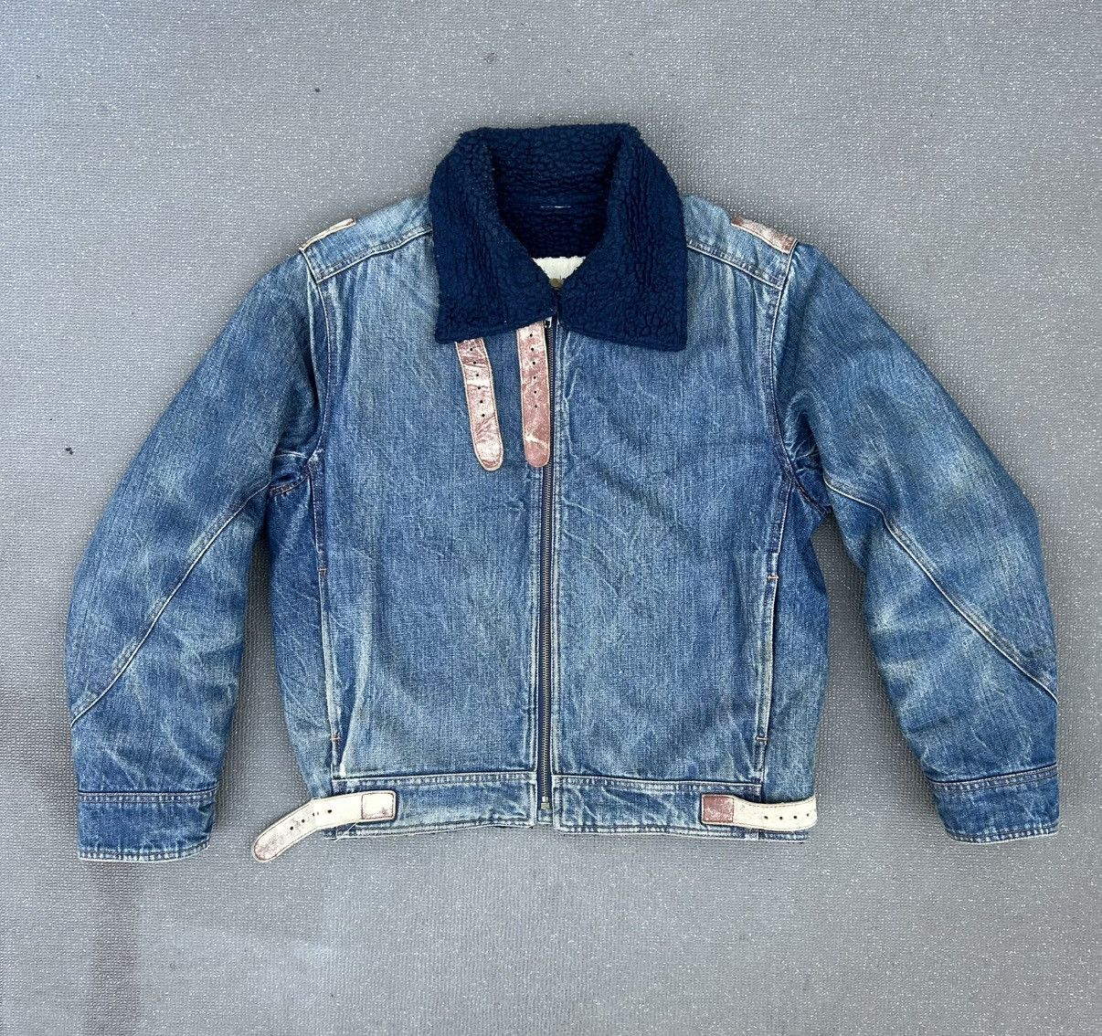 Emporio Armani Emporio Armani 80s Denim B-3 Military Flight / Work Jacket Size US L / EU 52-54 / 3 - 1 Thumbnail