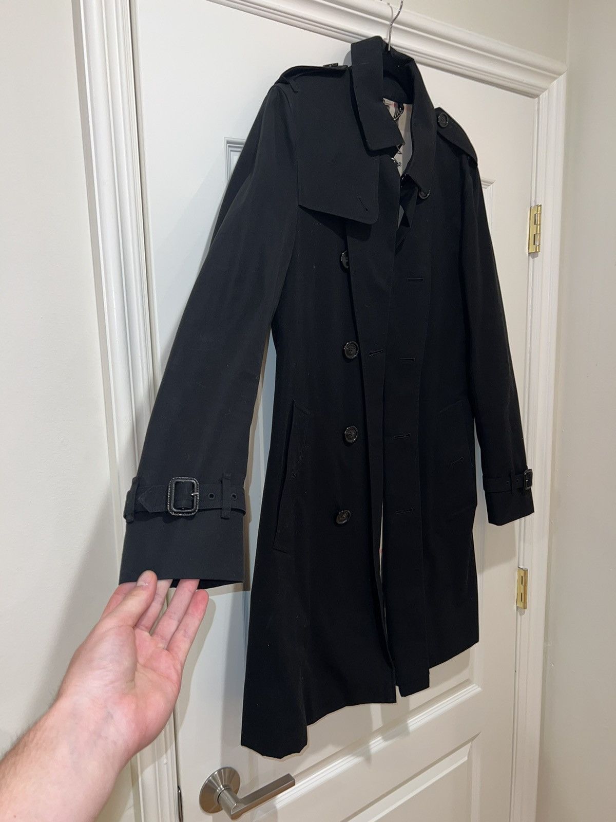 Burberry Classic Burberry trench coat Size US M / EU 48-50 / 2 - 3 Thumbnail
