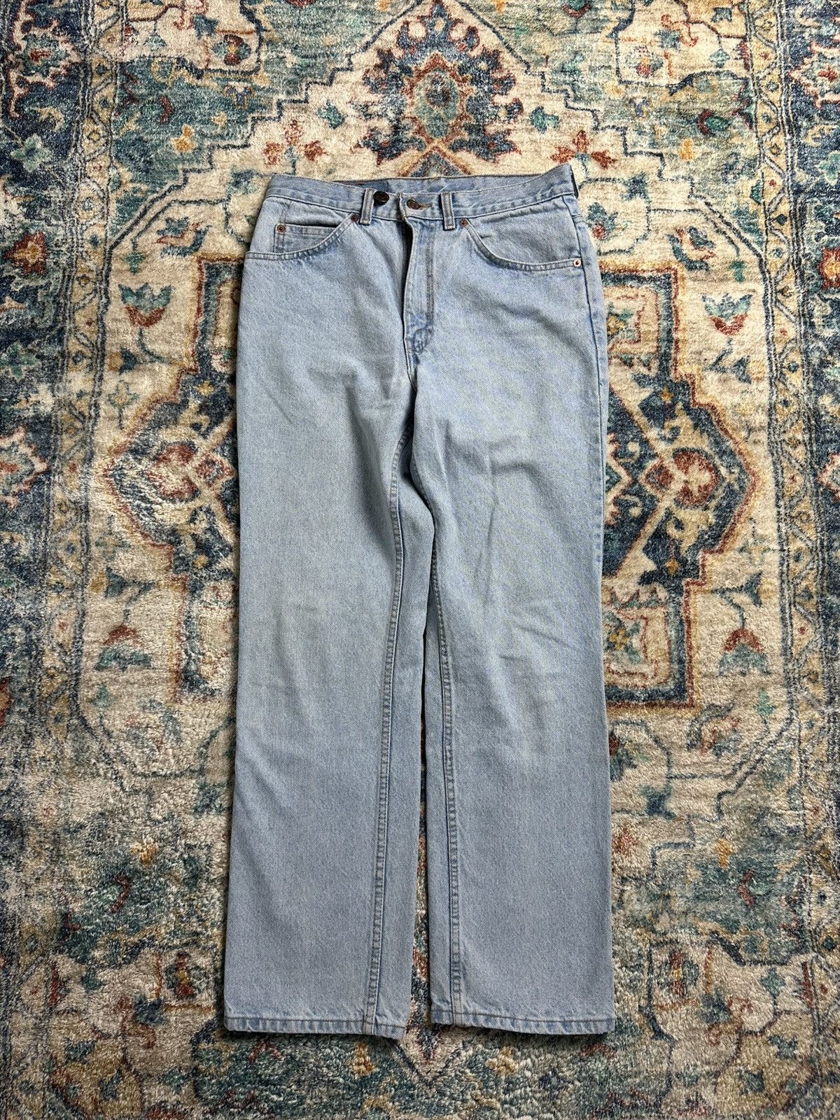 Levi's × Vintage Vintage Levi’s Ripped Lightwash Jeans Size 32 Size US 32 / EU 48 - 2 Thumbnail