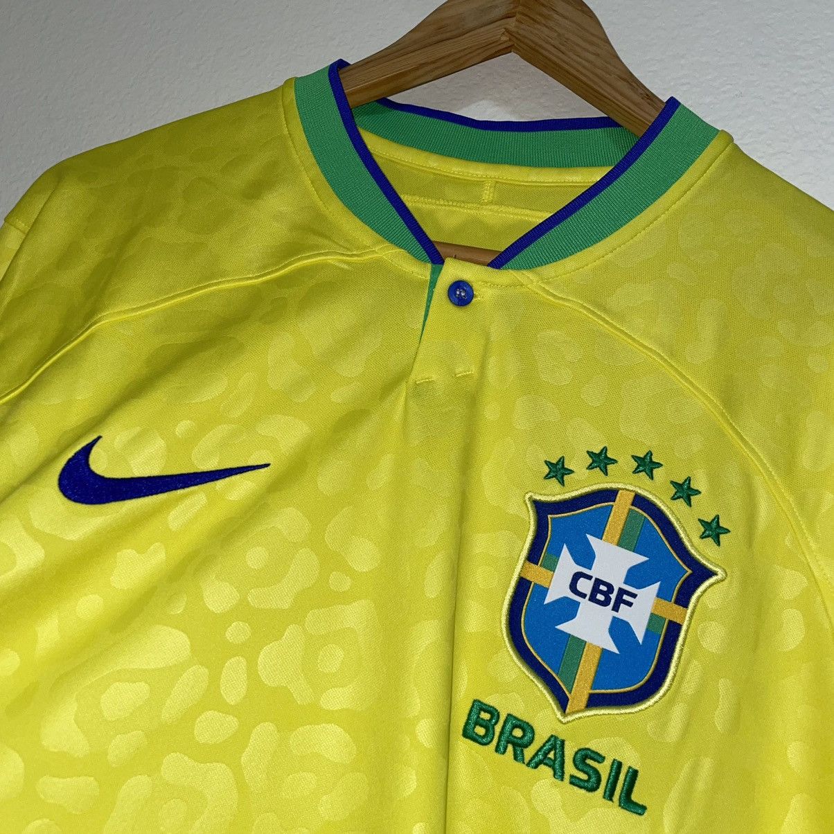Nike Nike Brasil World Cup Jersey Exclusive Size US L / EU 52-54 / 3 - 4 Thumbnail