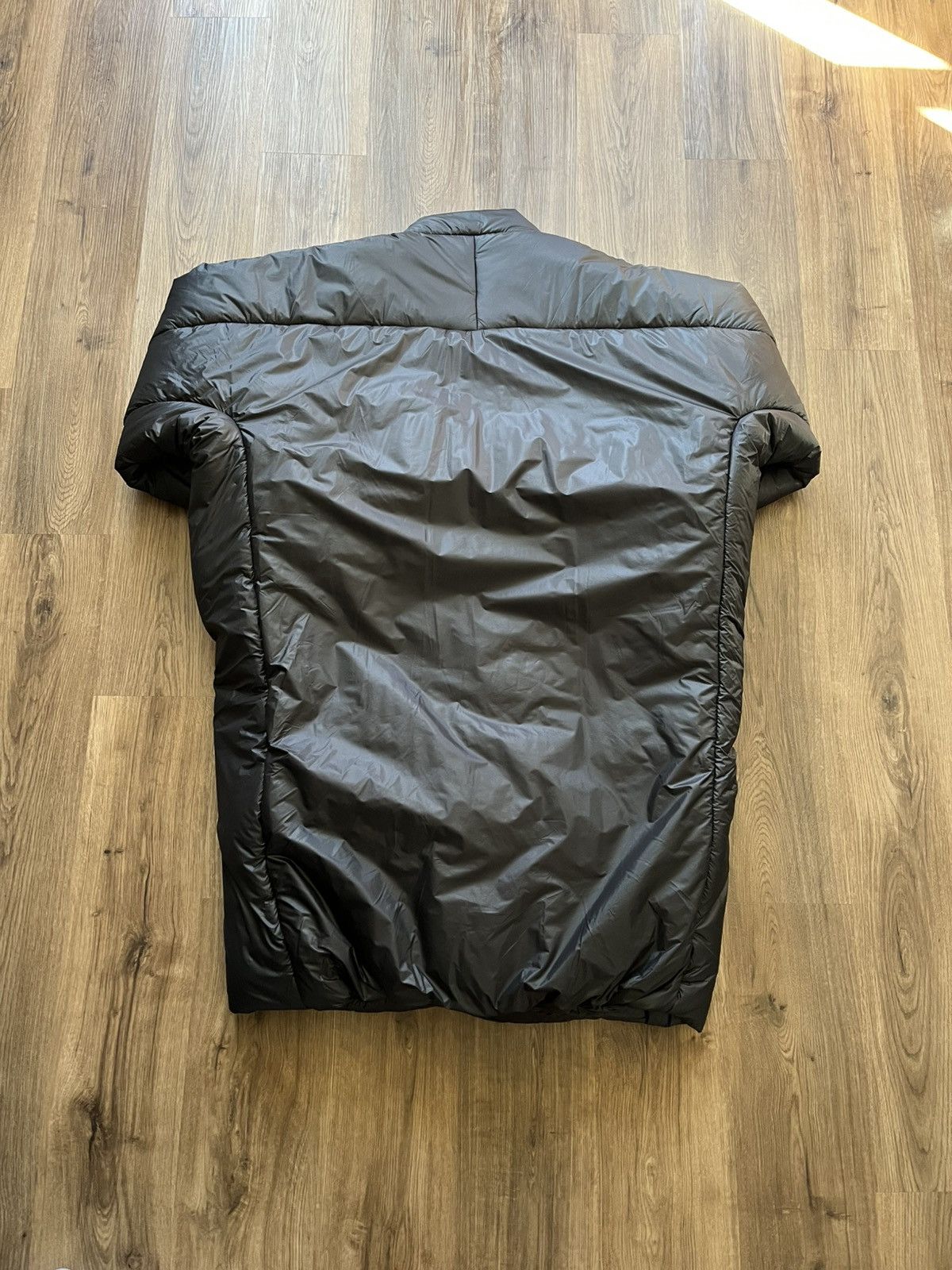Balenciaga × Gap × Yeezy YGEBB Yeezy Gap Long Round Jacket Black Small (Exclusive) Size US S / EU 44-46 / 1 - 3 Thumbnail