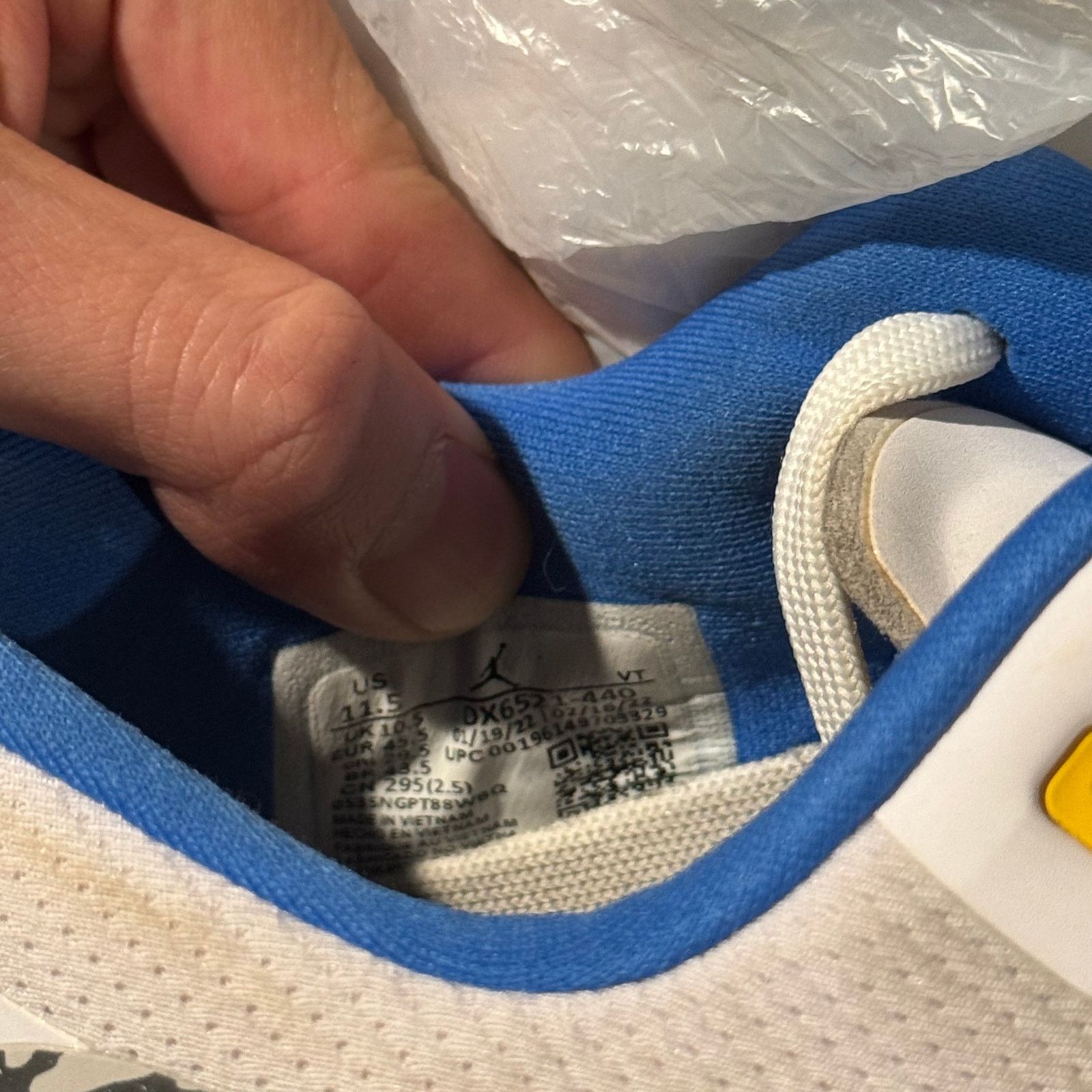 Jordan Brand × Nike Nike Air Jordan Zoom Tenacity 88 UCLA PE Size US 11.5 / EU 44-45 - 7 Thumbnail