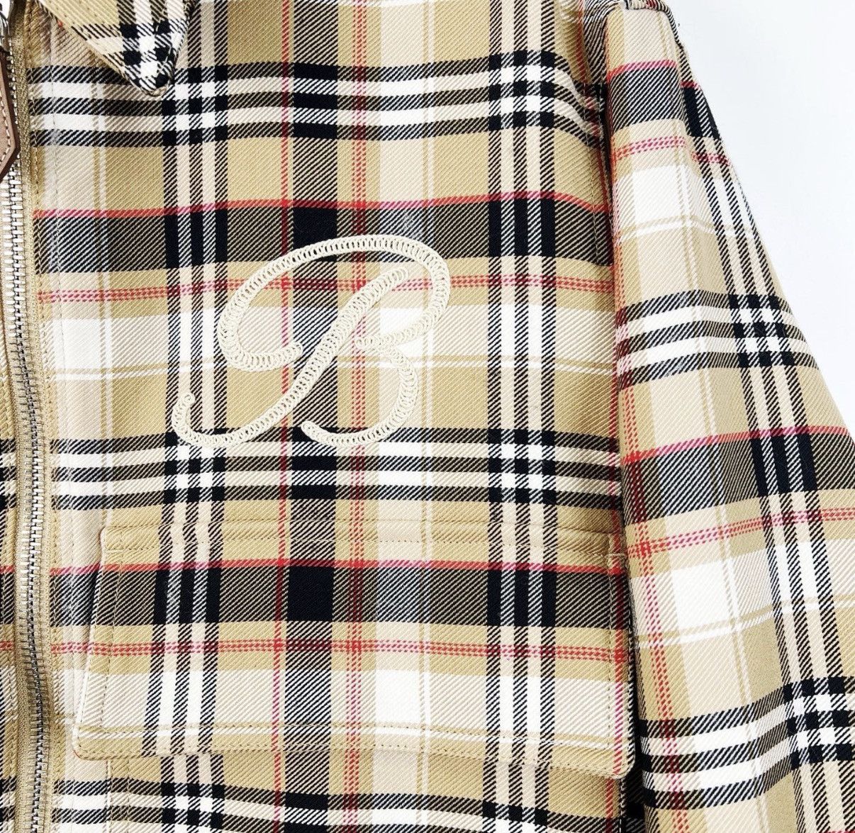 Burberry Burberry / Classic Plaid Embroidered Wool Coat K12 Size US M / EU 48-50 / 2 - 4 Thumbnail