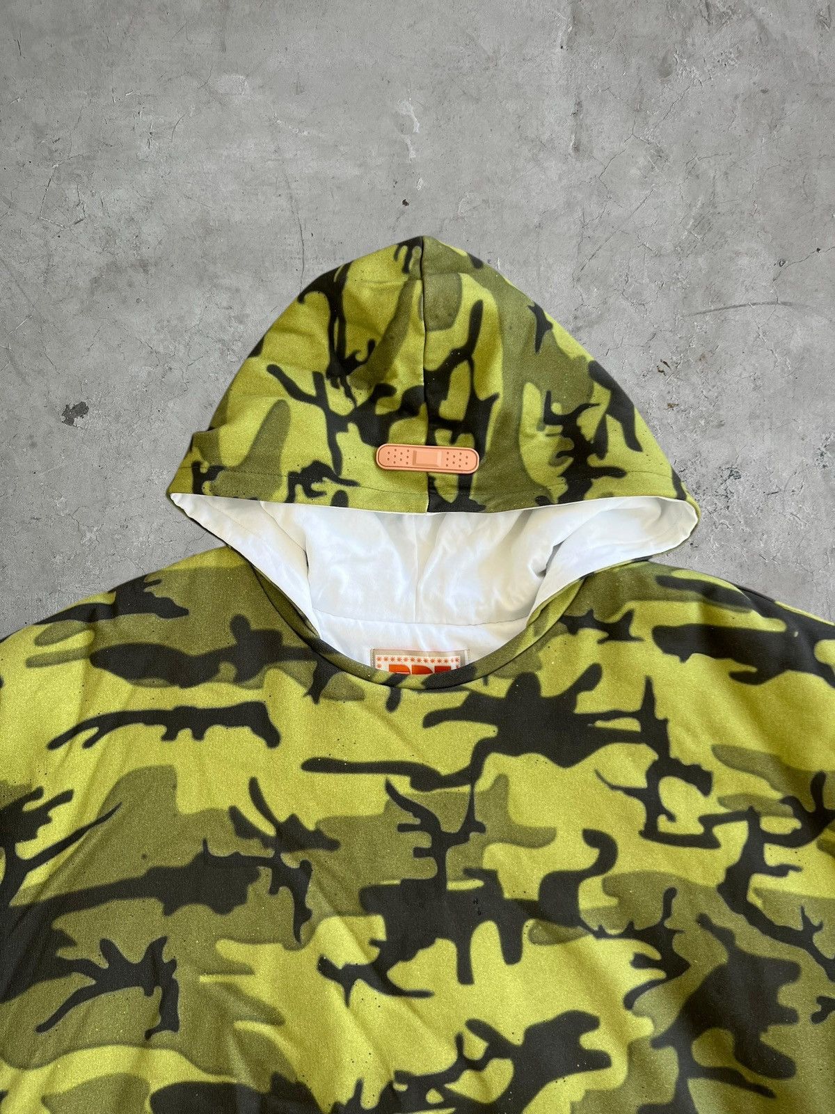 PDF PDF Channel Camo Puffer Hoodie Size US L / EU 52-54 / 3 - 6 Thumbnail