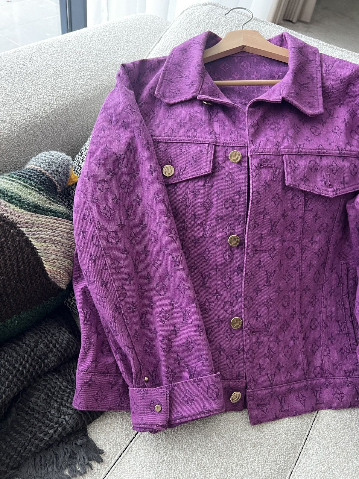Louis Vuitton × Virgil Abloh Louis Vuitton Virgil Abloh Monogram Denim Jacket Size US M / EU 48-50 / 2 - 3 Thumbnail