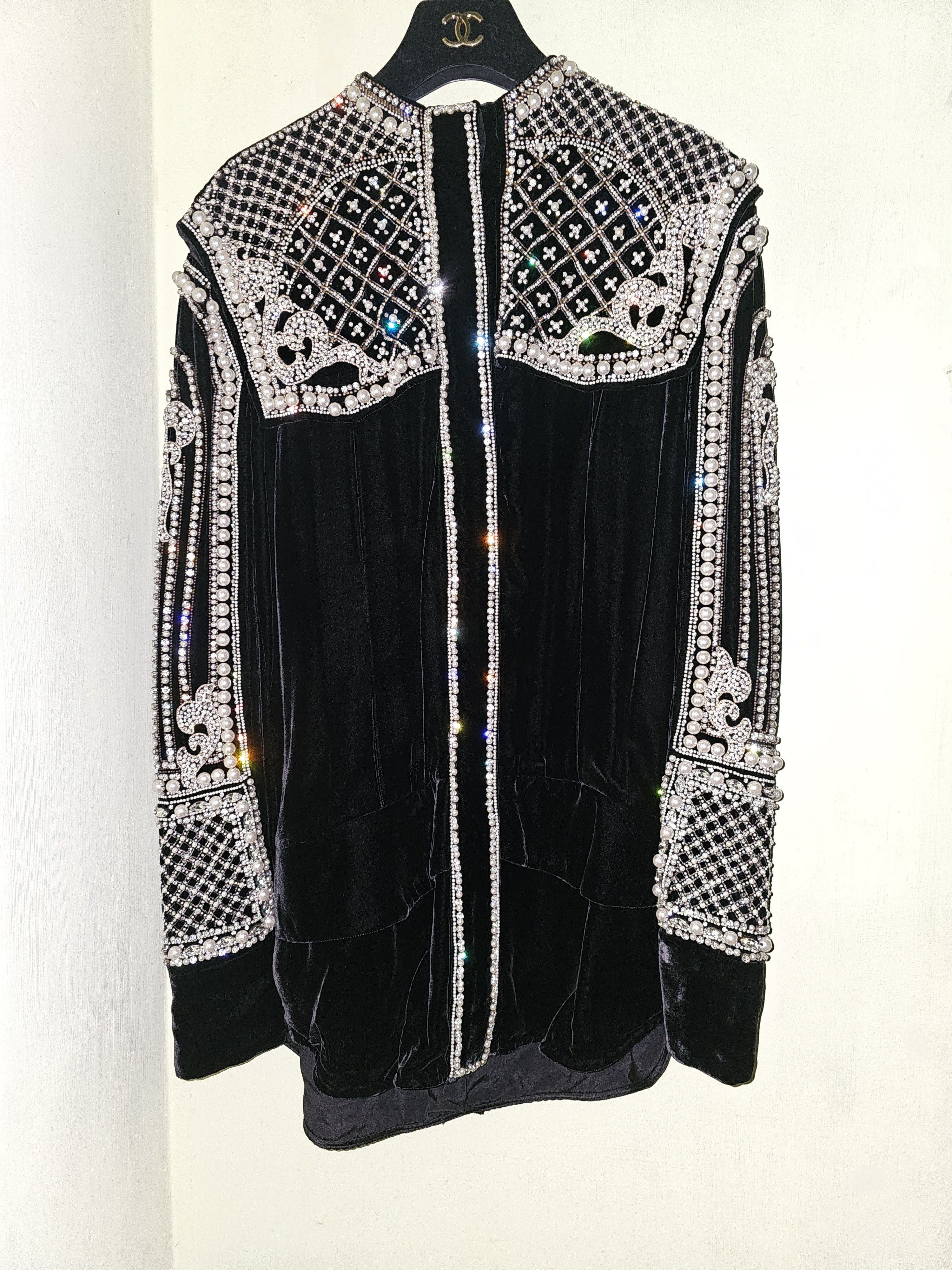 Balmain Balmain super rare 12FW baroque pearl embellished blouse Size US XS / EU 42 / 0 - 1 Thumbnail