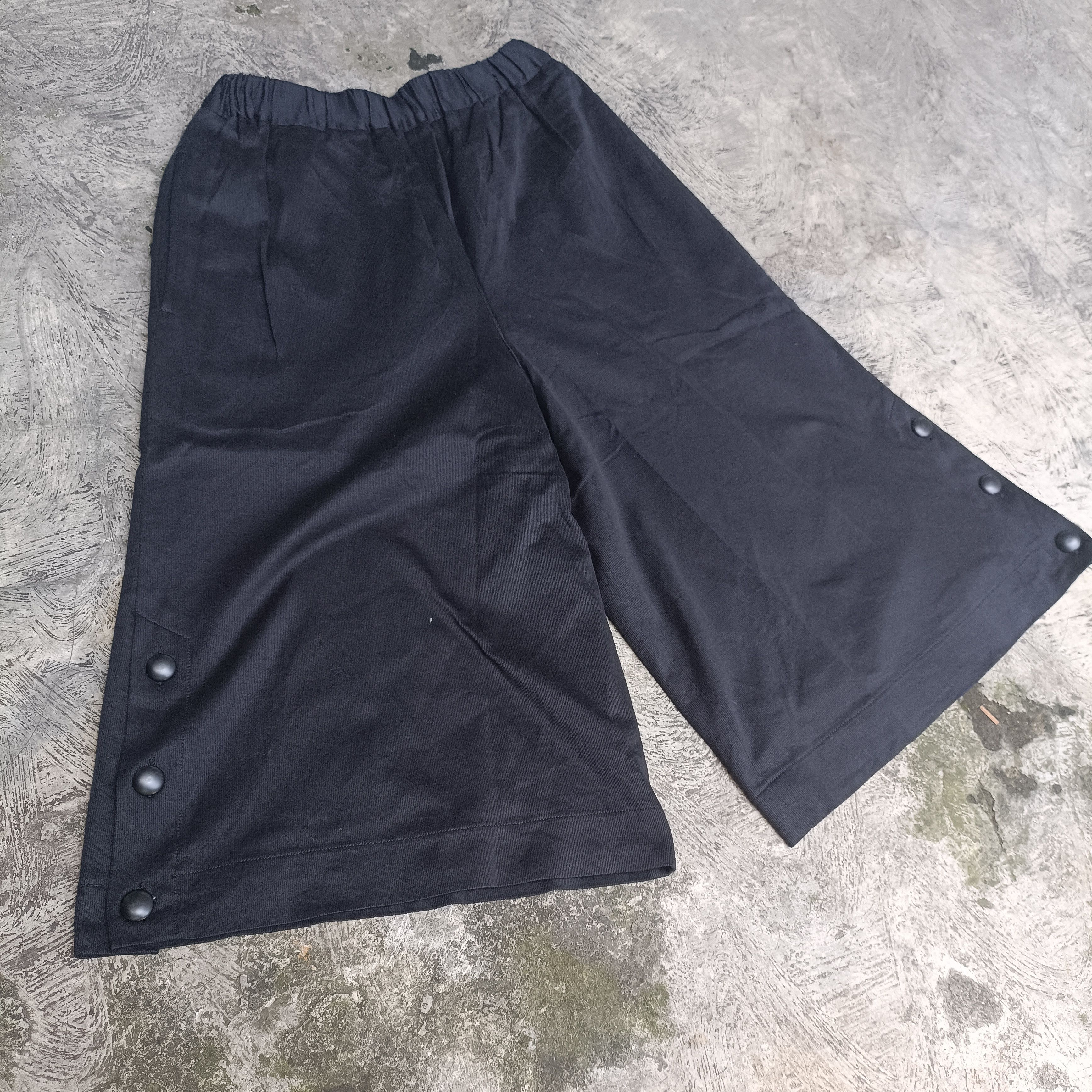 Christian Dior Monsieur Christian Dior Monsieur Button Pants 7/8 Size 28" / US 6 / IT 42 - 2 Thumbnail