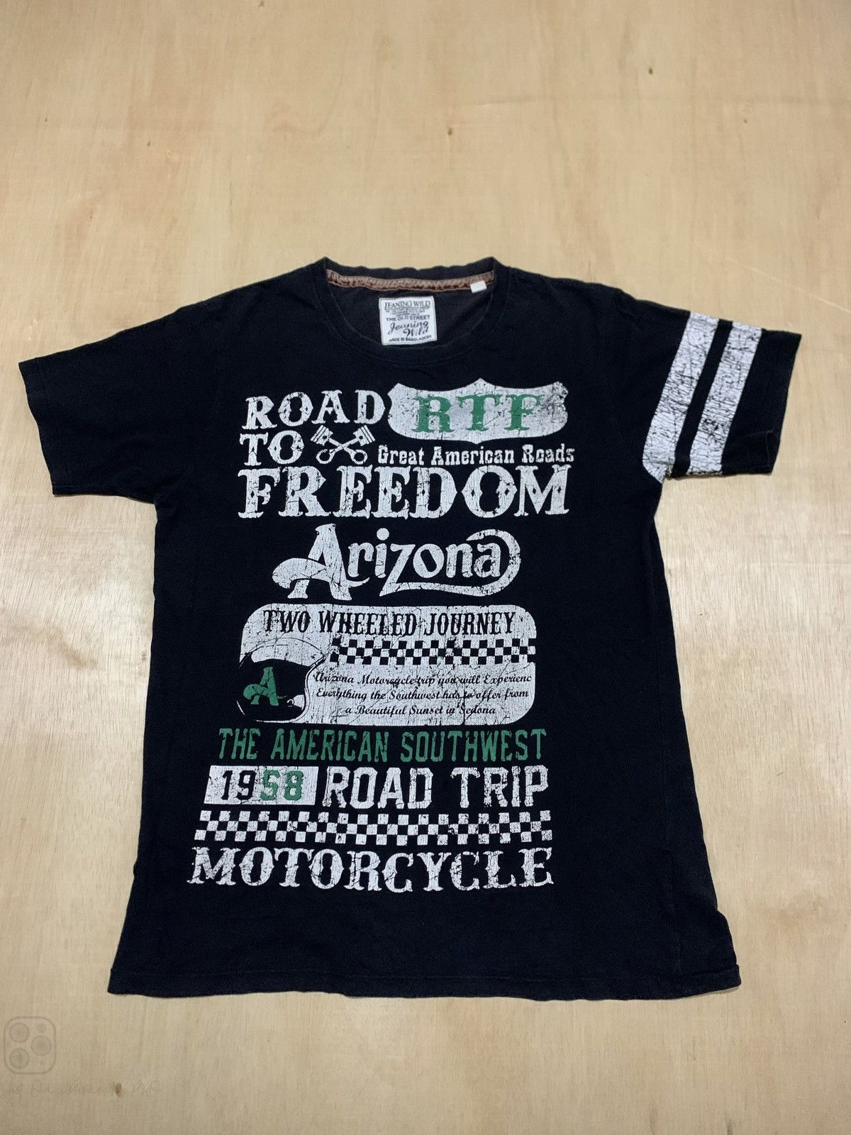 If Six Was Nine × Indian Motorcycle × Japanese Brand Y2k Jeaning Wild Motorcycle Tshirt Size US M / EU 48-50 / 2 - 1 Thumbnail