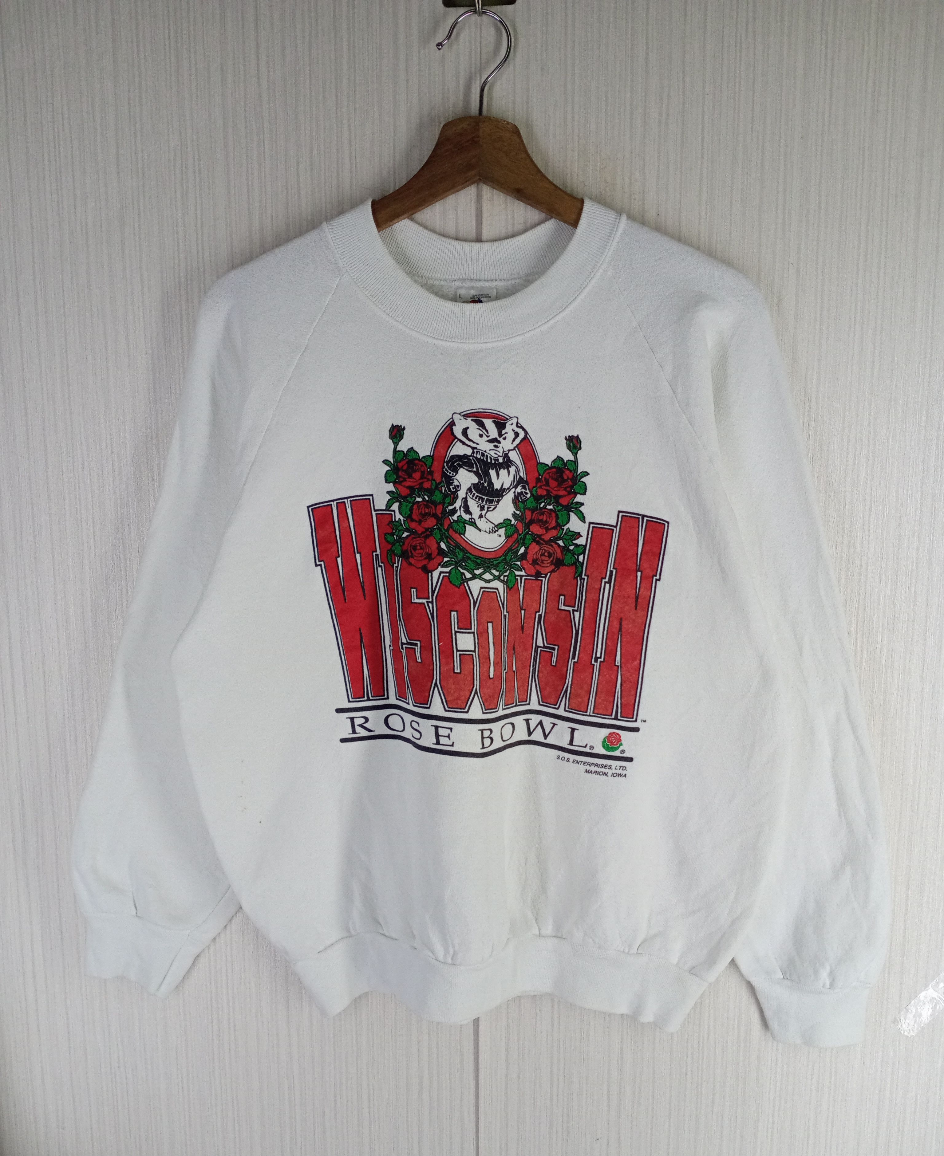 Vintage Rare Vintage 90s Wisconsin Rose Bowl Sweatshirt Size US M / EU 48-50 / 2 - 1 Thumbnail