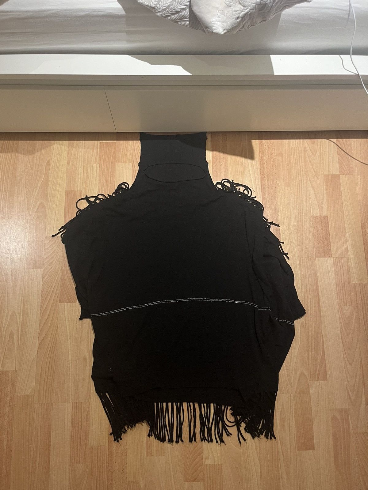 Y's × Yohji Yamamoto Yohji Yamamoto Vintage Tasseled Poncho Knit Size US M / EU 48-50 / 2 - 1 Thumbnail