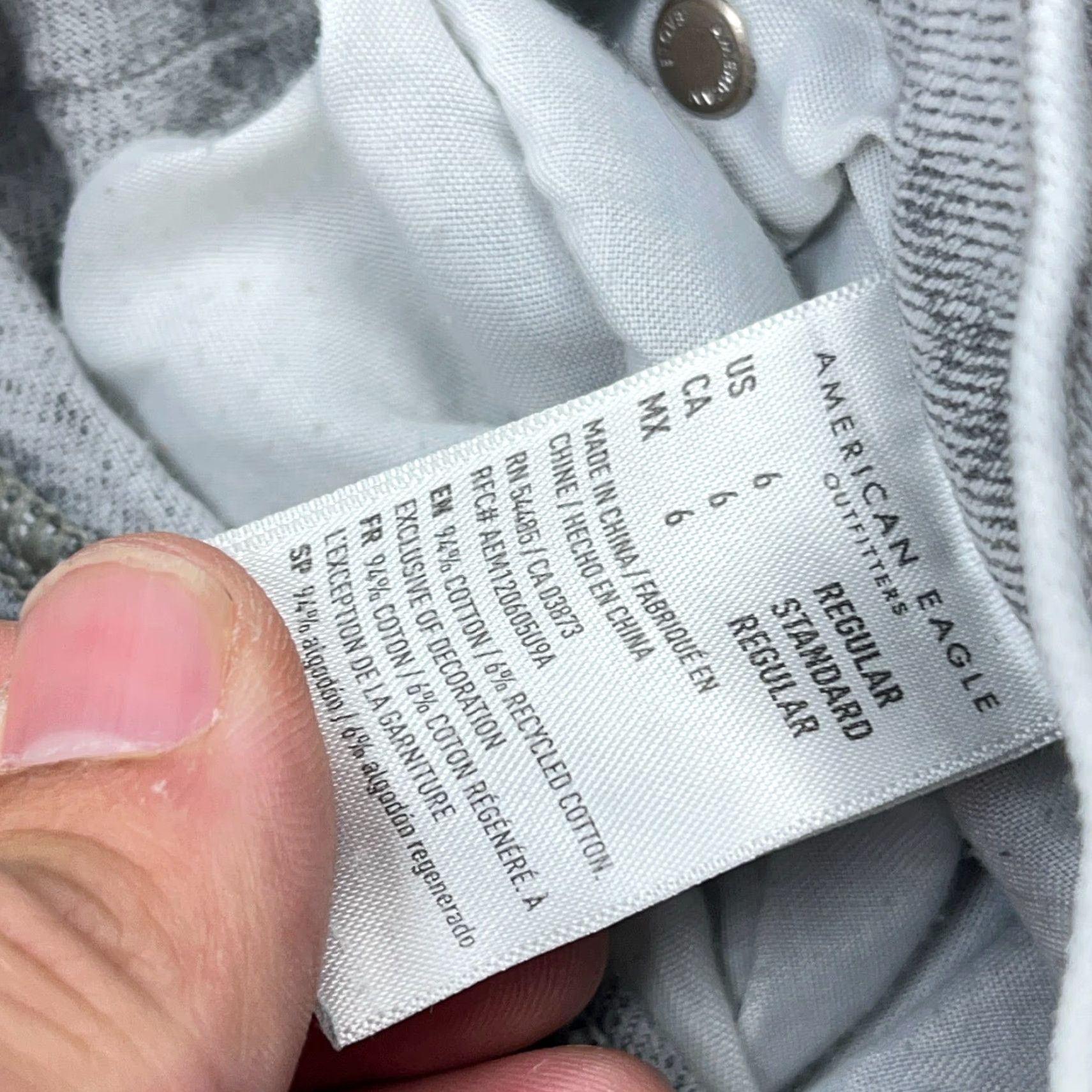 American Eagle Outfitters VINTAGE American Eagle Jeans Women 6 90s Straight Mom Retro Gray Acid Wash Holes Ripped Size 28" / US 6 / IT 42 - 5 Thumbnail
