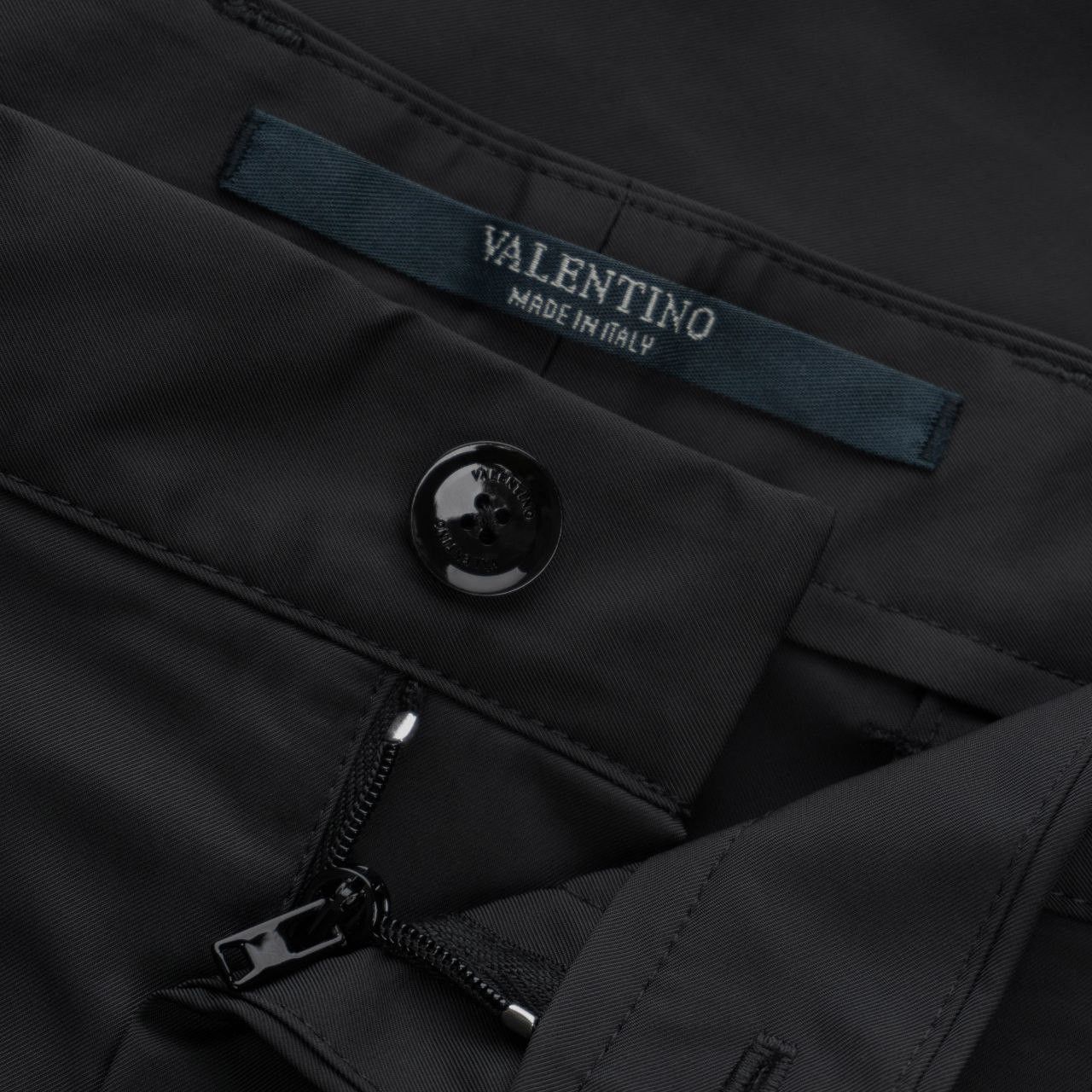 Valentino Nylon pants / trousers VALENTINO Size US 36 / EU 52 - 4 Thumbnail
