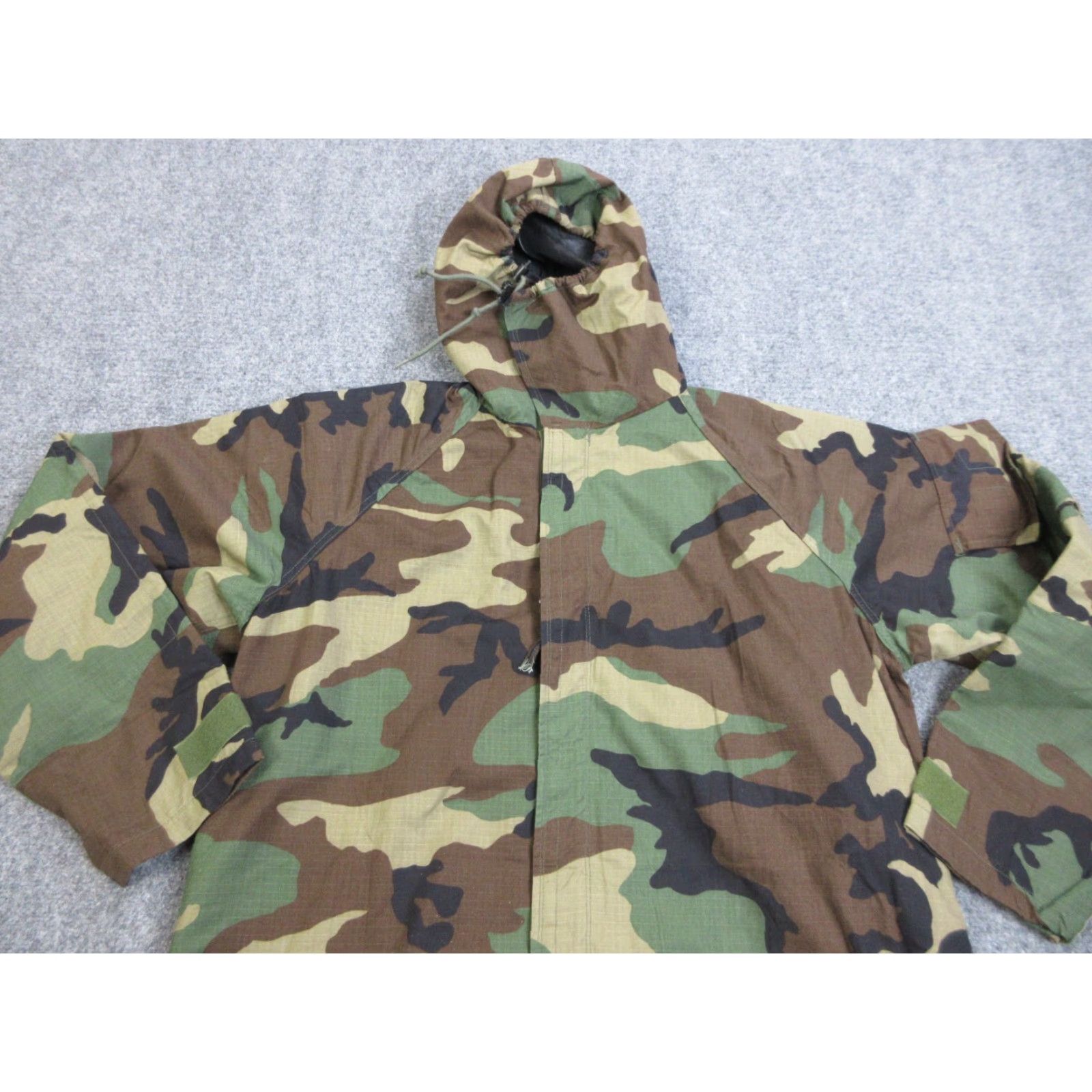 Vintage Military Jacket Green Camouflage Hooded Workwear Coat Size US M / EU 48-50 / 2 - 3 Thumbnail