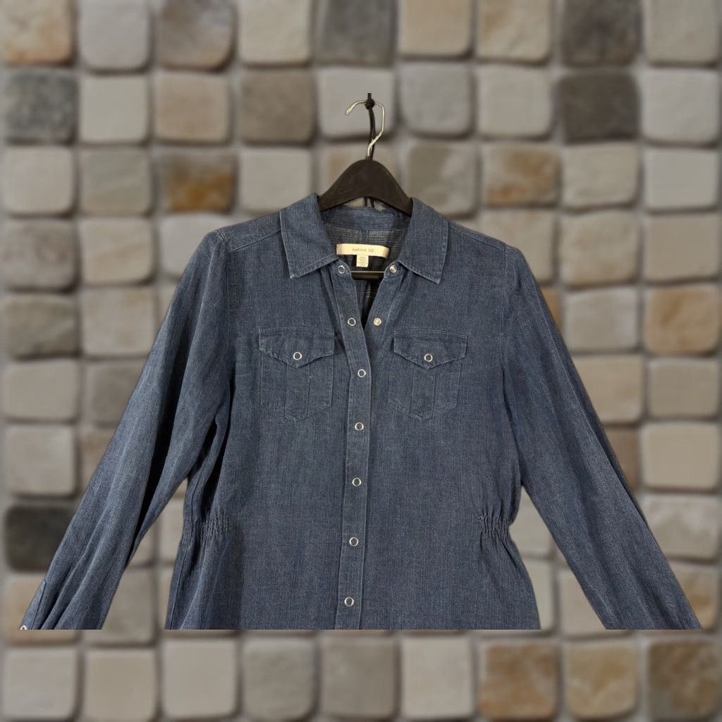 Madison Madison Hill Shirt Womens M Blue Denim Snap Front Long Sleeve Western Style Size M / US 6-8 / IT 42-44 - 1 Thumbnail