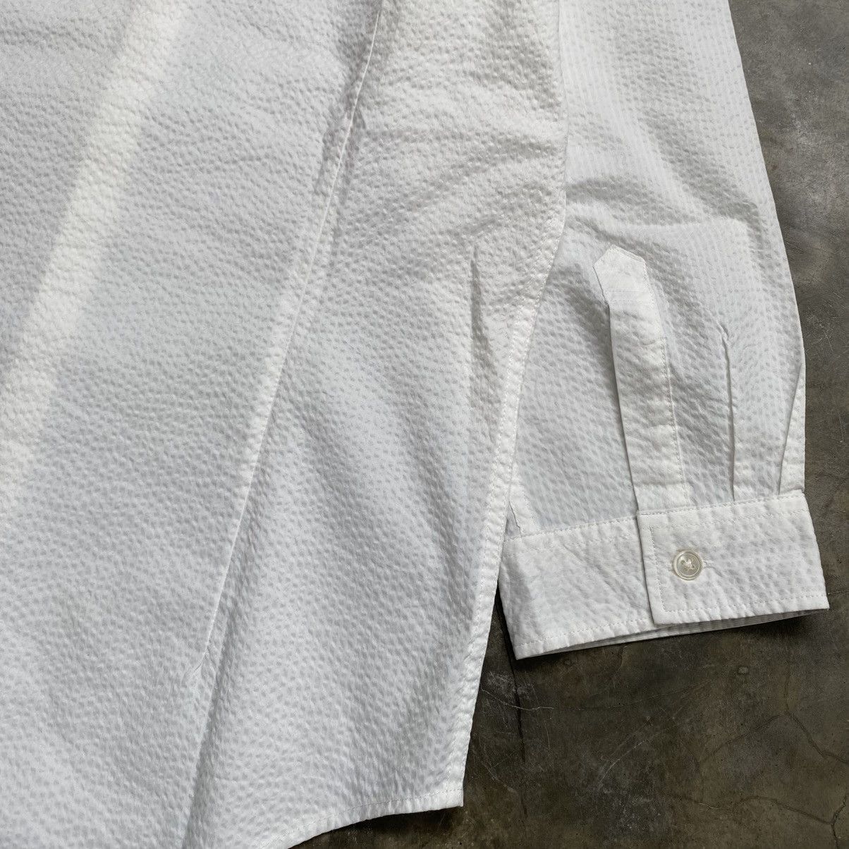 Tornado Mart Zero By Tornado Mart White Seersucker Button Up Shirt Size US M / EU 48-50 / 2 - 7 Thumbnail