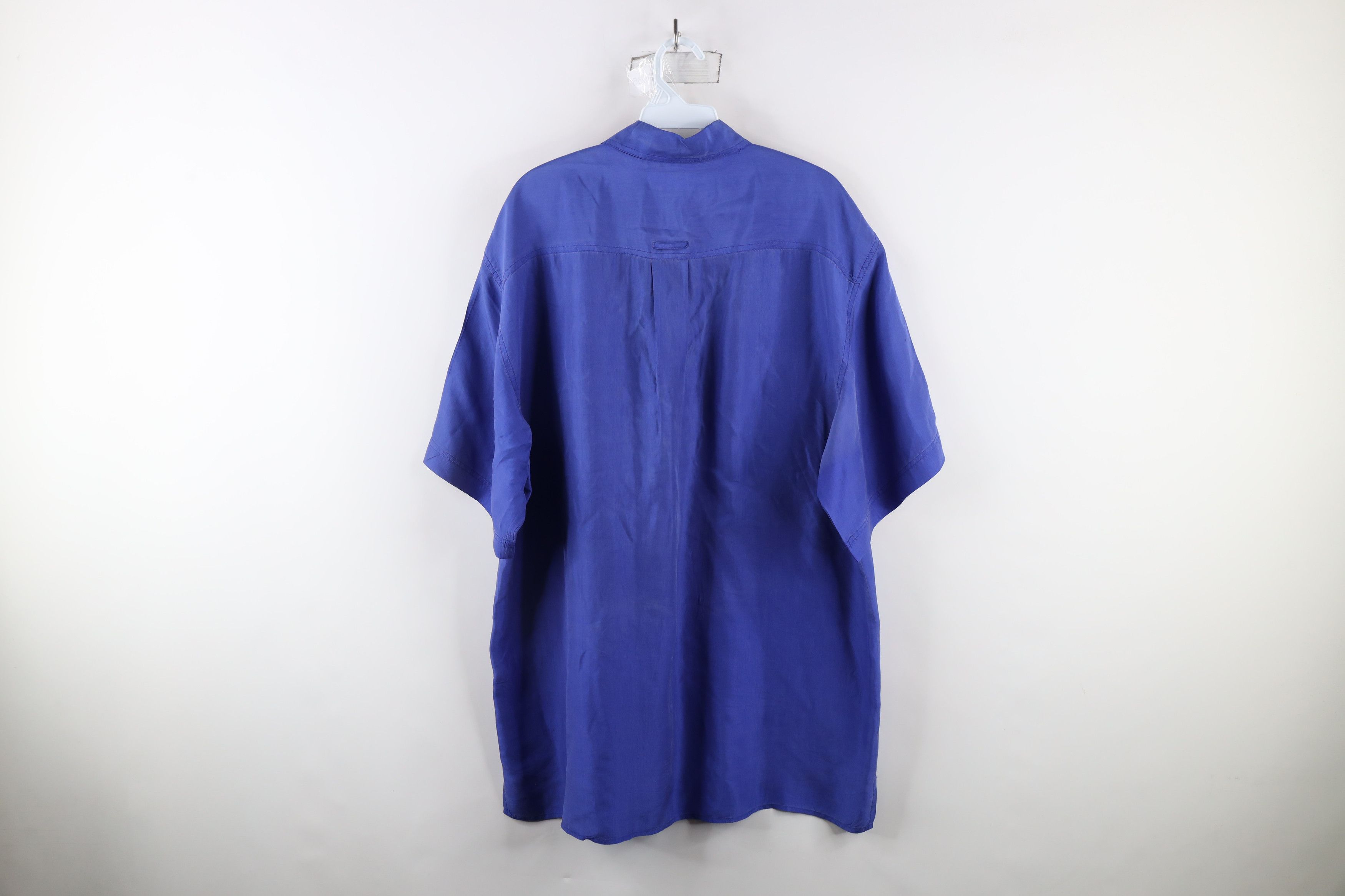 Vintage Vintage 90s Streetwear Short Sleeve Collared Button Shirt Size US XL / EU 56 / 4 - 8 Thumbnail