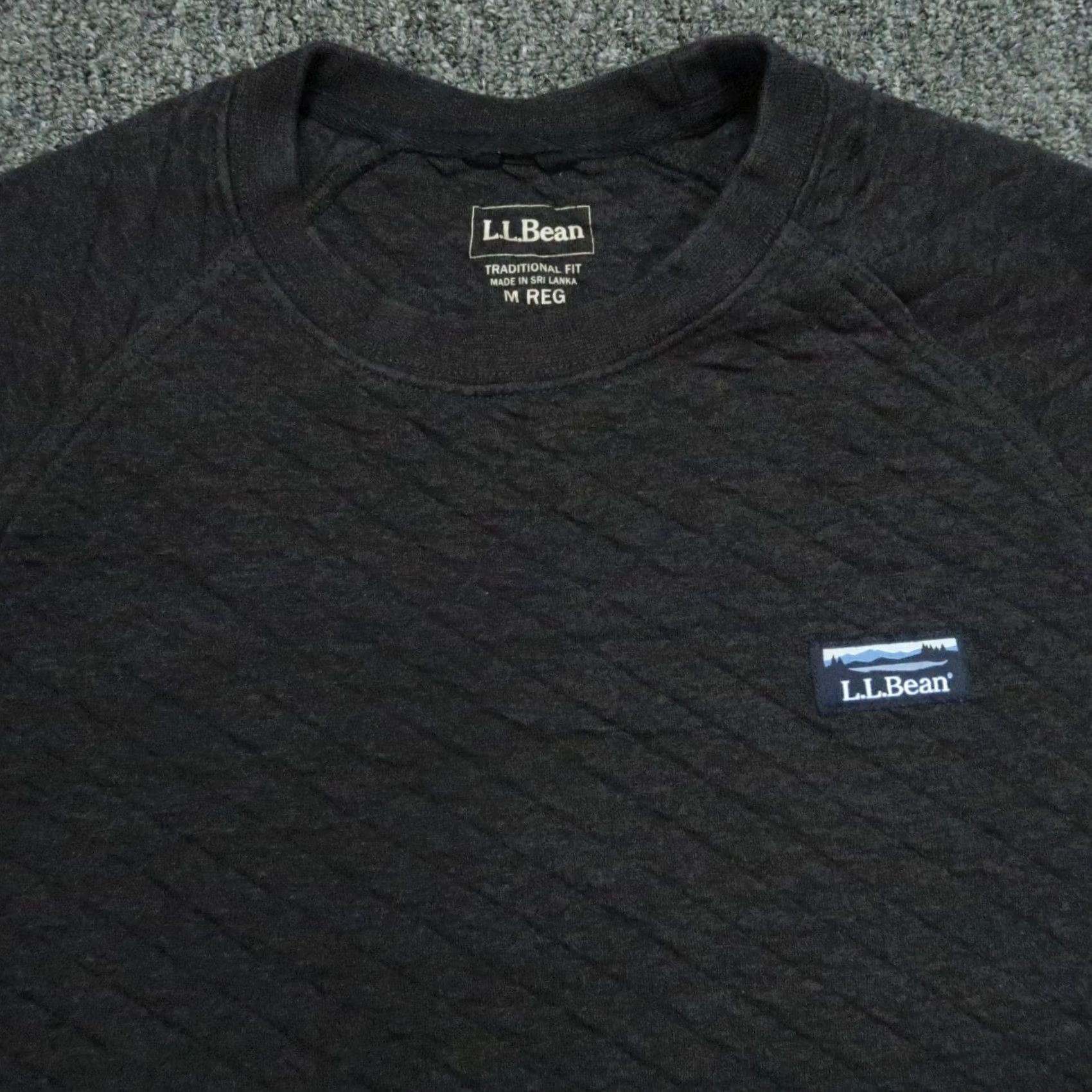 Vintage VINTAGE LL Bean Pullover Mens M Charcoal Gray Quilted Sweatshirt Pullover Crew Size US M / EU 48-50 / 2 - 2 Thumbnail