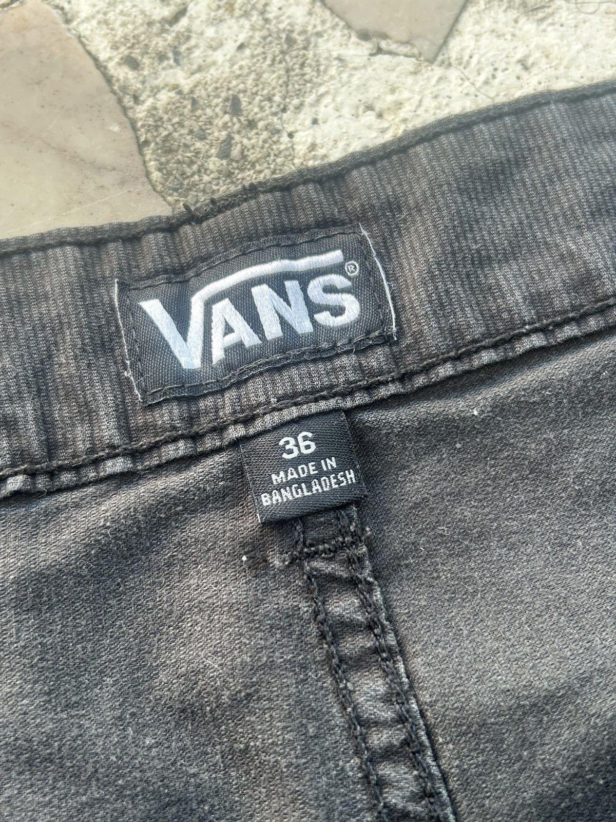 Vans Vans Black Shorts Size US 36 / EU 52 - 10 Thumbnail