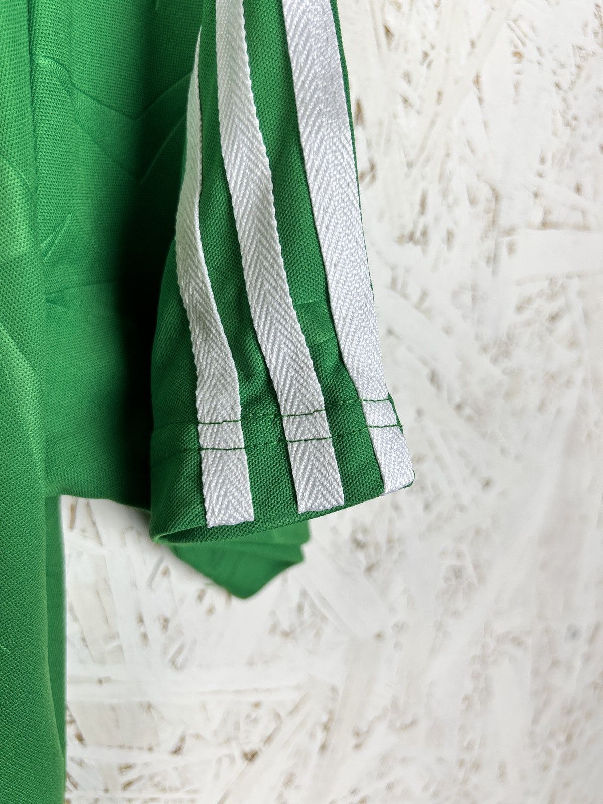 Vintage Vintage Ireland 1990 FAI Adidas Replica Soccer Jersey Size US L / EU 52-54 / 3 - 4 Thumbnail