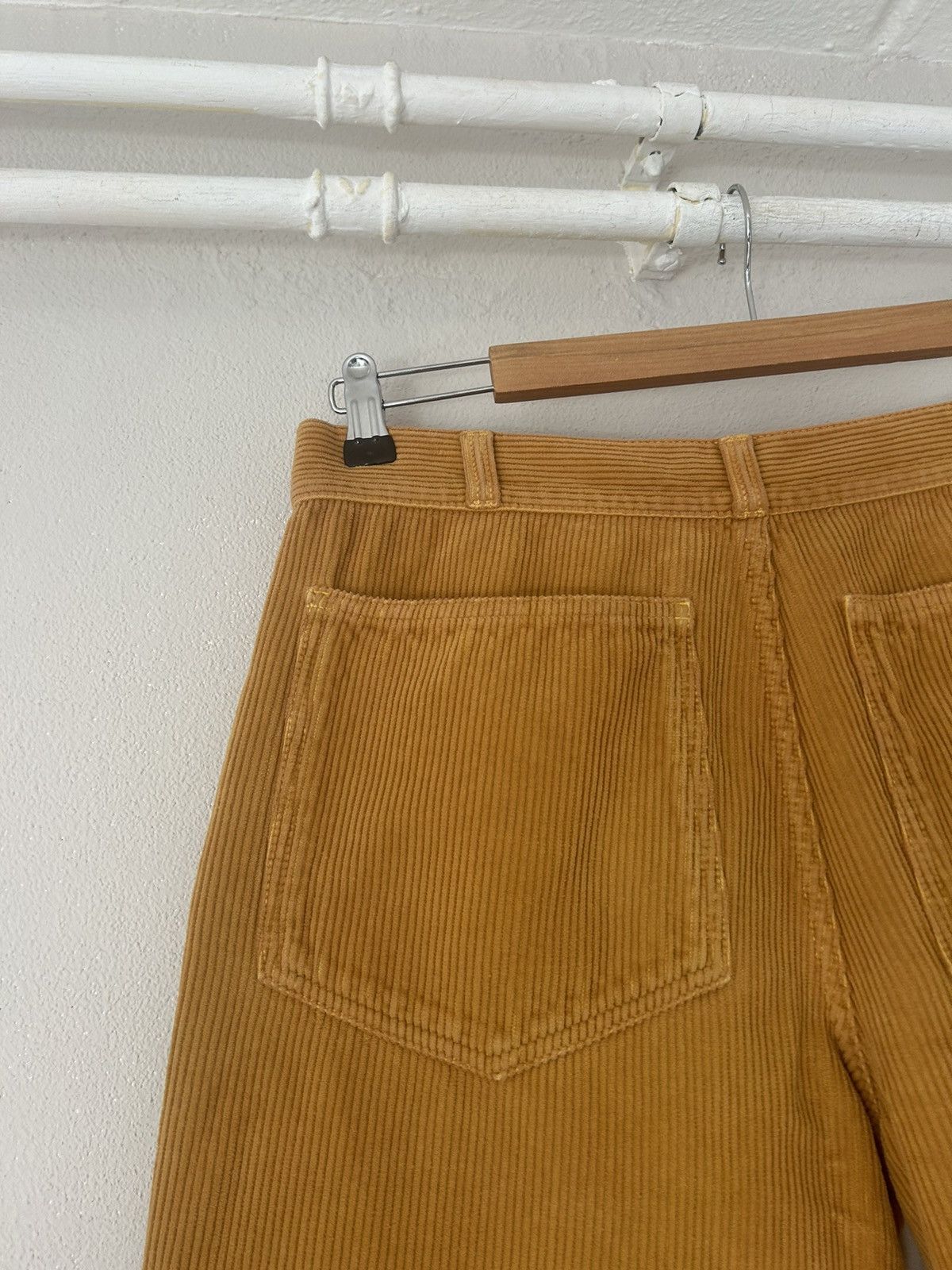 Gucci Used Look Cropped Corduroy Pants Size US 34 / EU 50 - 9 Thumbnail