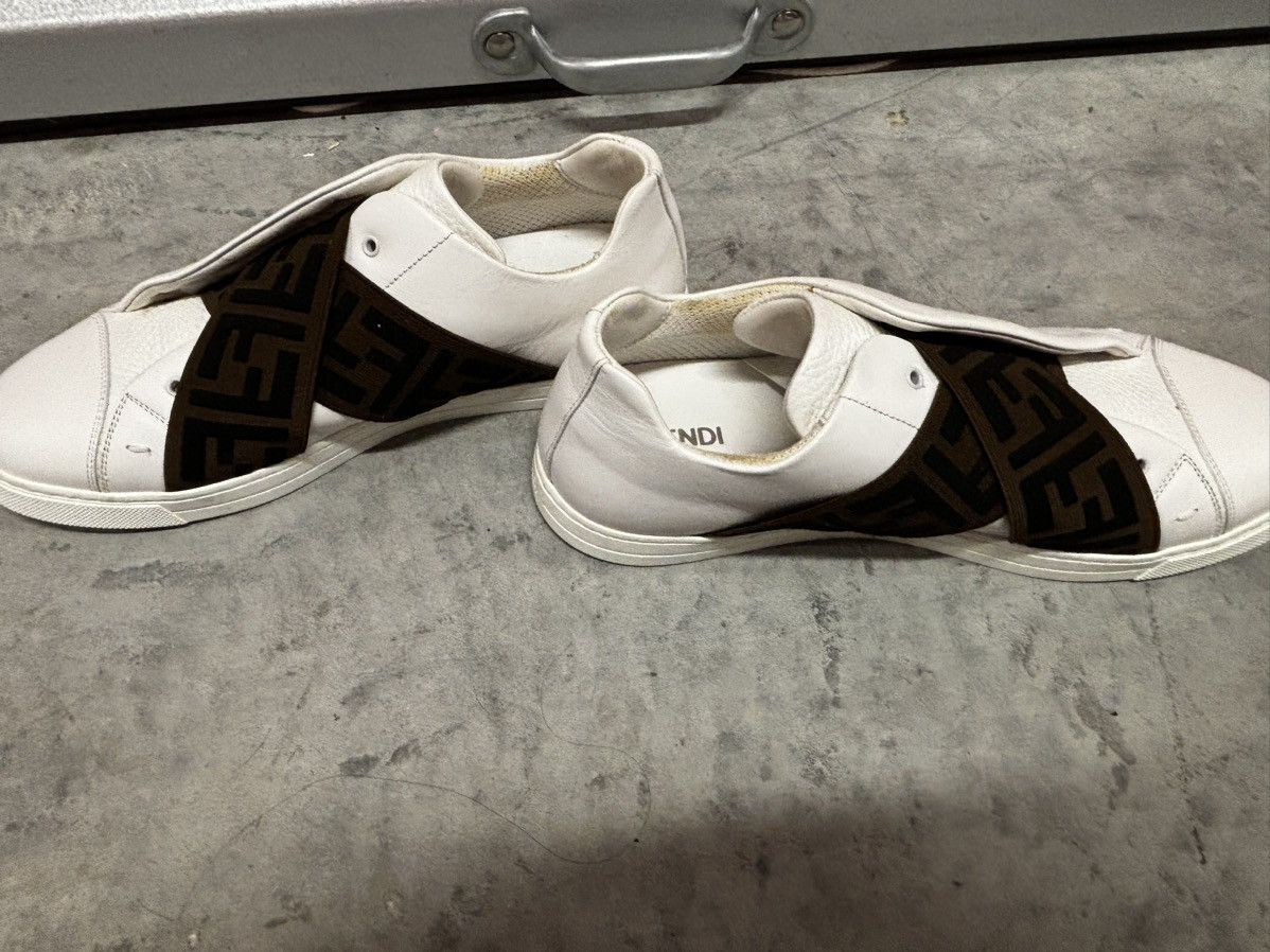 Fendi Low fendi white sneakers Size US 7 / EU 40 - 2 Thumbnail