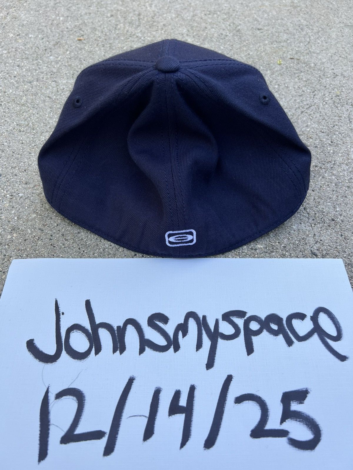 Other YVL HAT Size ONE SIZE - 4 Thumbnail