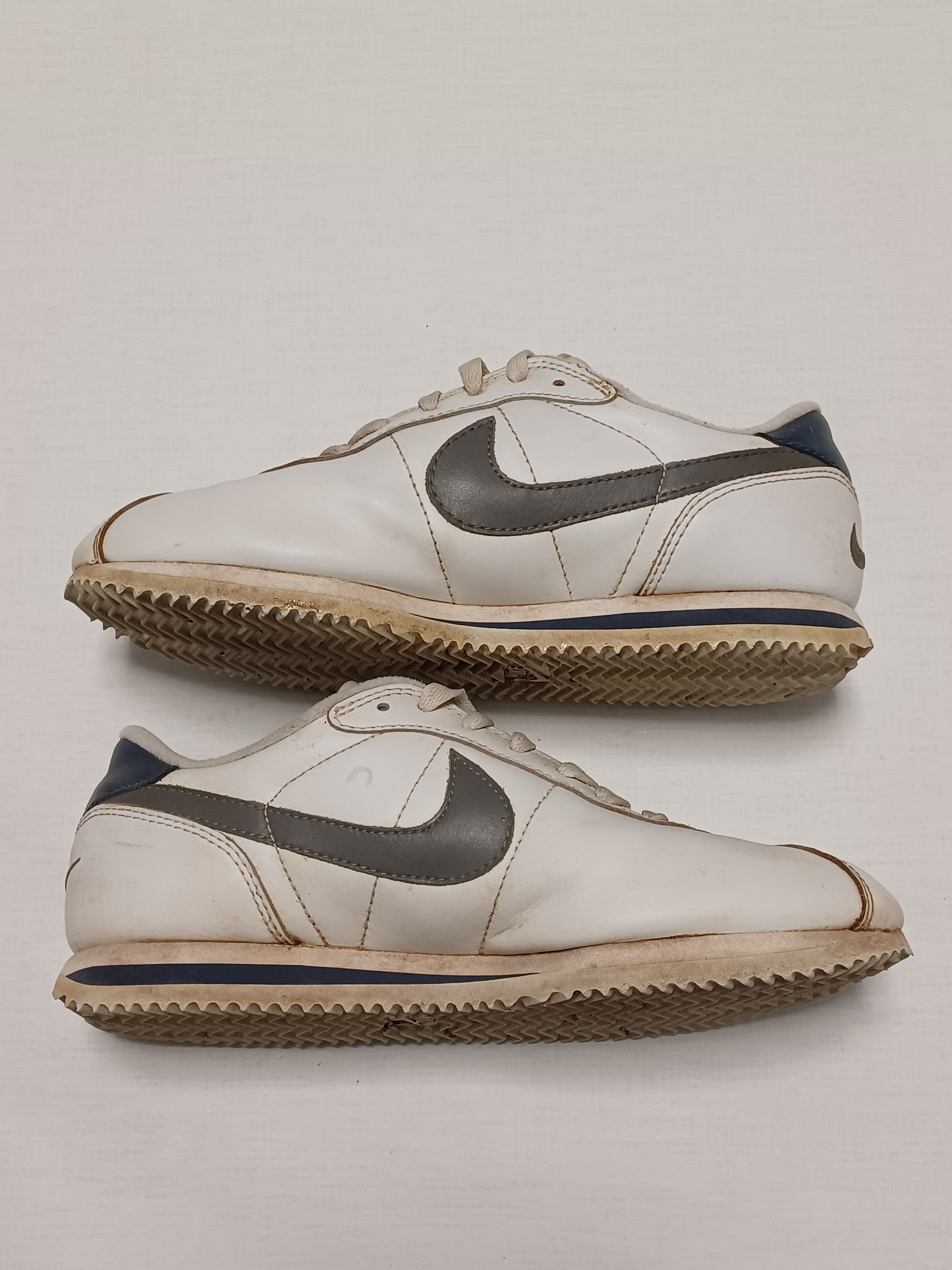 Nike × Vintage 2002 vintage white Nike Cortez unisex us 7 eu 40 25 cm Size US 9 / IT 39 - 2 Thumbnail