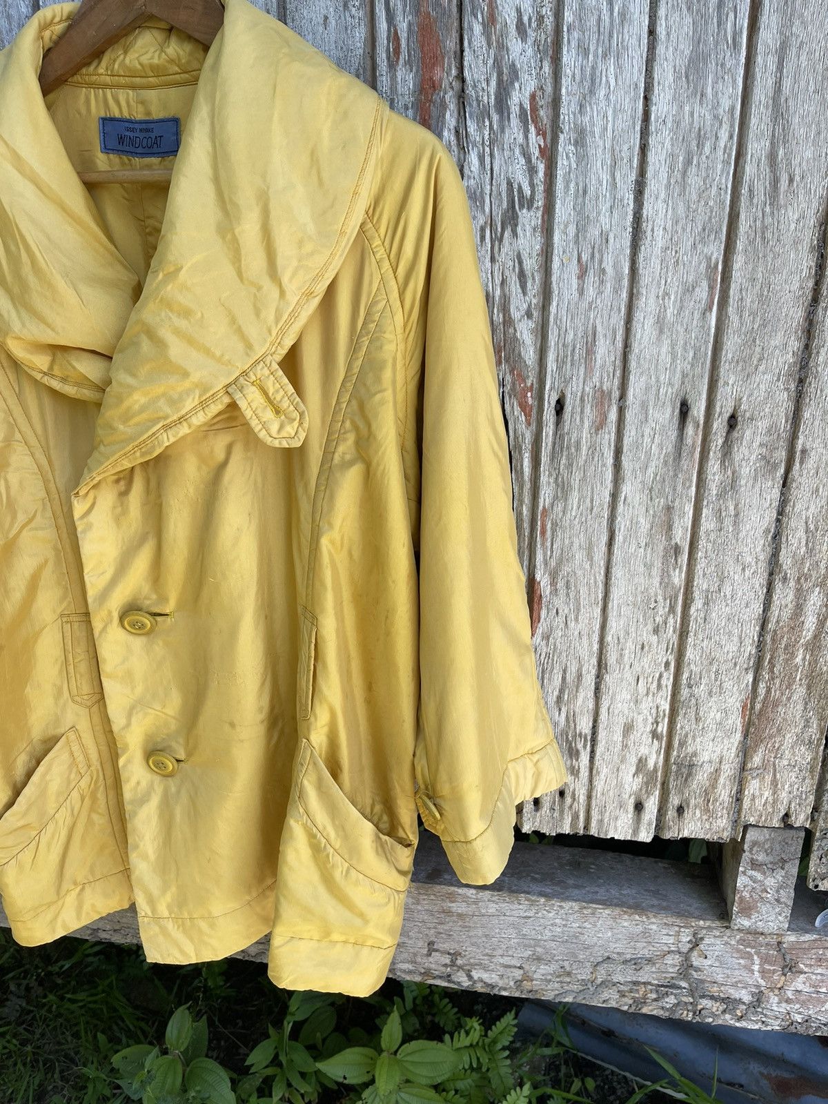 Issey Miyake Vintage 80s Issey Miyake WINDCOAT Yellow Oversized Jacket Size US M / EU 48-50 / 2 - 3 Thumbnail