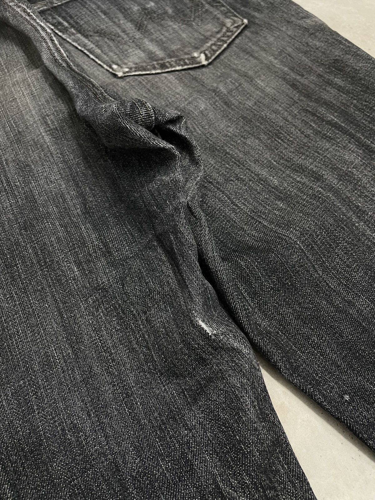 Edwin × Japanese Brand Edwin 403 International Basic Black Washed Distressed Denim Size US 32 / EU 48 - 16 Thumbnail