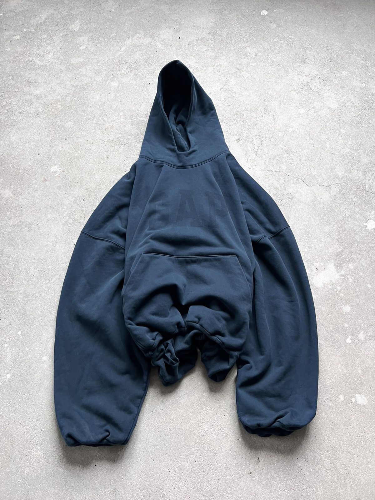 Gap × Kanye West Balenciaga Yeezy Gap Engineered Dove Hoodie Size US XL / EU 56 / 4 - 5 Thumbnail