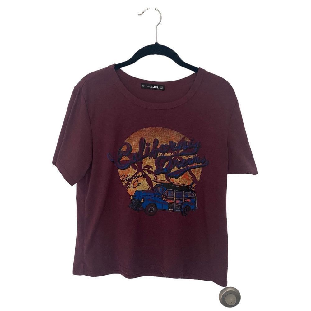 Other Zaful Women’s California Dreams Retro Car Graphic Tee Purple Size S / US 4 / IT 40 - 2 Thumbnail