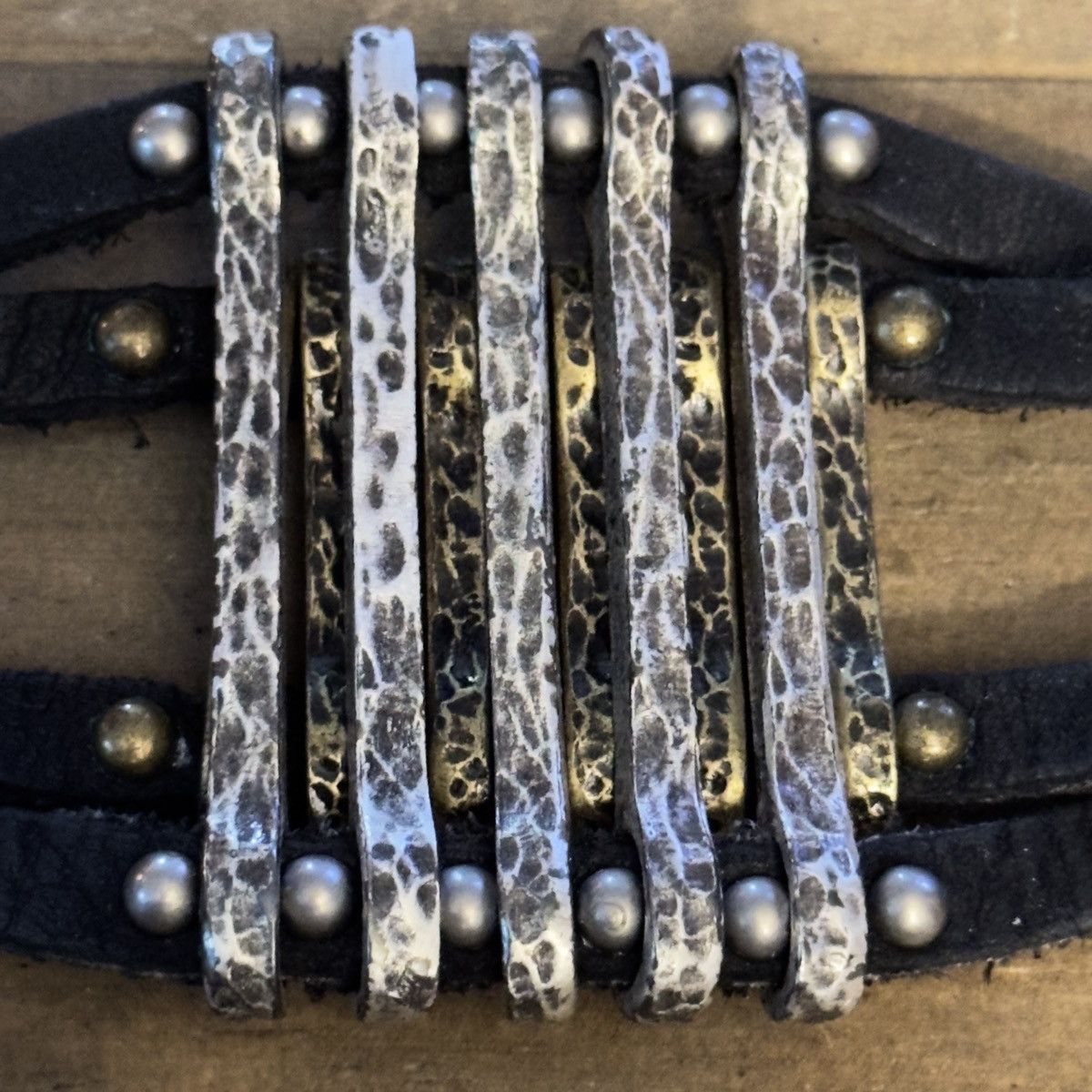 Other Leatherock hammered link wide leather bracelet Size ONE SIZE - 3 Thumbnail
