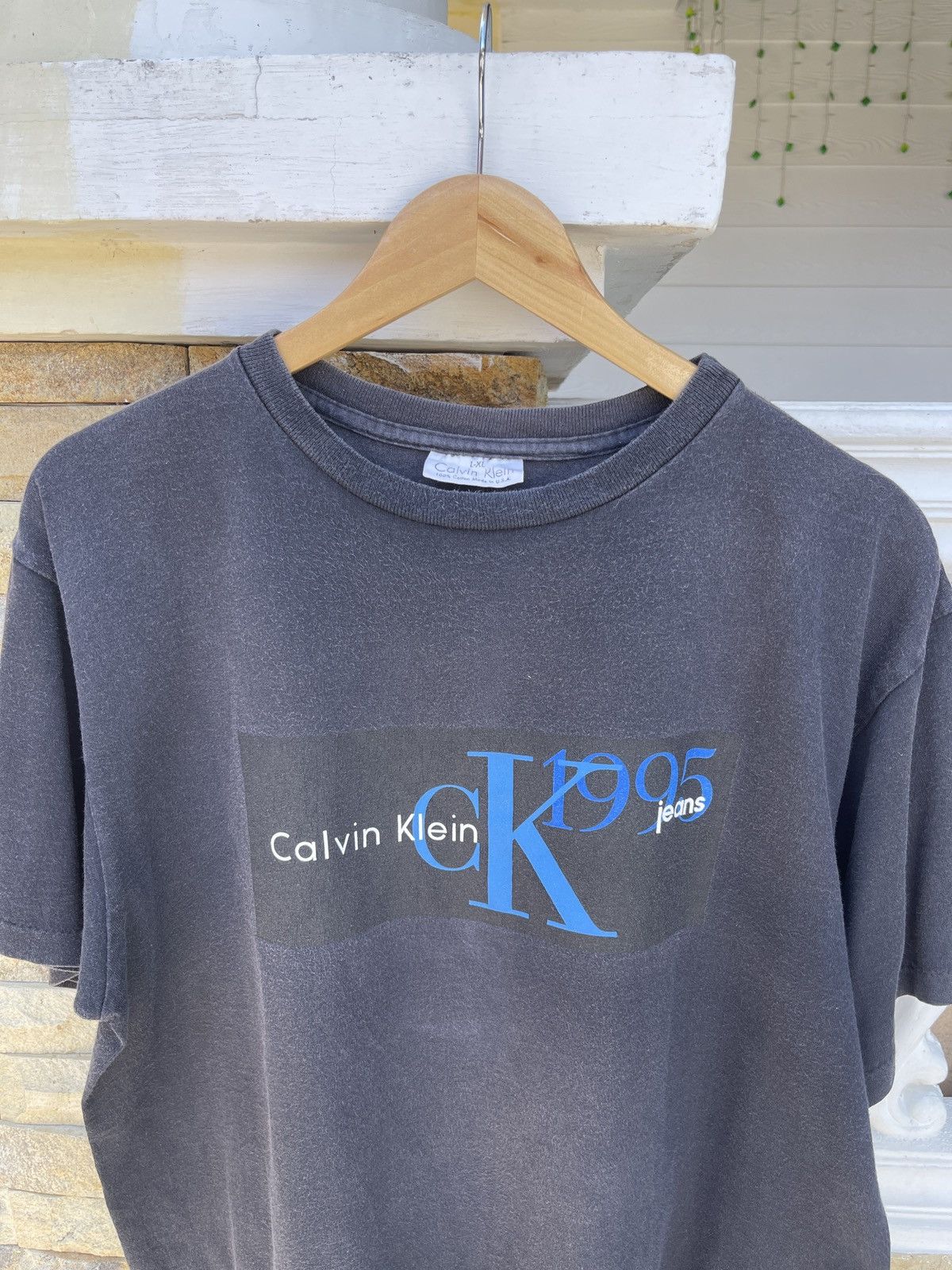 Calvin Klein Rare🔥Vtg90s Archive CALVIN KLEIN Sun Faded T Shirt Size US XL / EU 56 / 4 - 2 Thumbnail