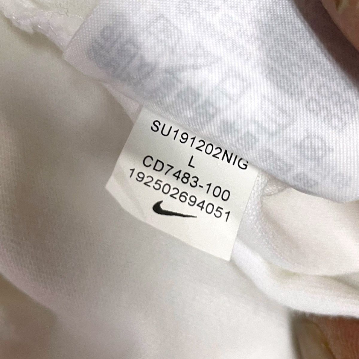 Nike Nike NRG "Be True" White Tee Size US L / EU 52-54 / 3 - 8 Thumbnail