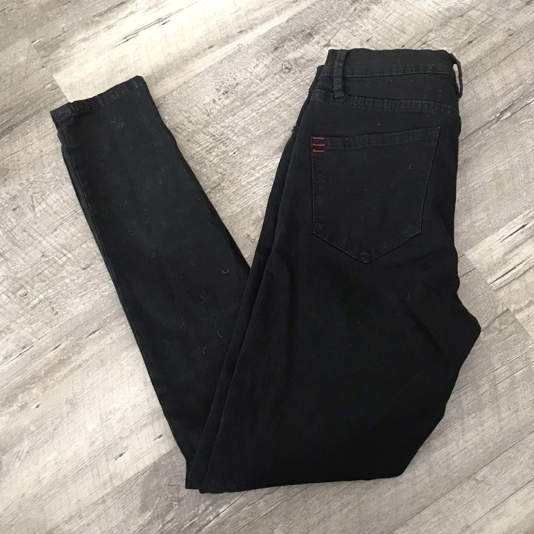 Bdg BDG Urban Outfitters Twig High Rise Black Jeans Size 25 Distressed Knee 5-Pocket Slim Skinny Stretch Denim Women Size 42" / US 20 - 7 Thumbnail